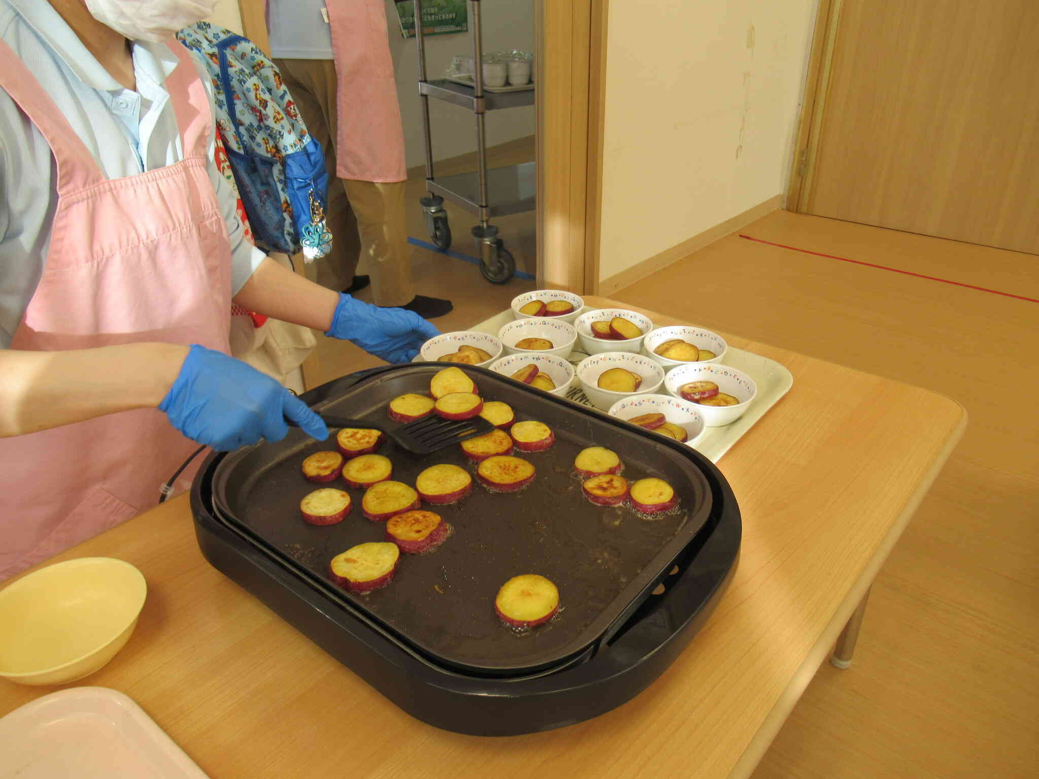 焼き芋パーティー　～りす組さん～