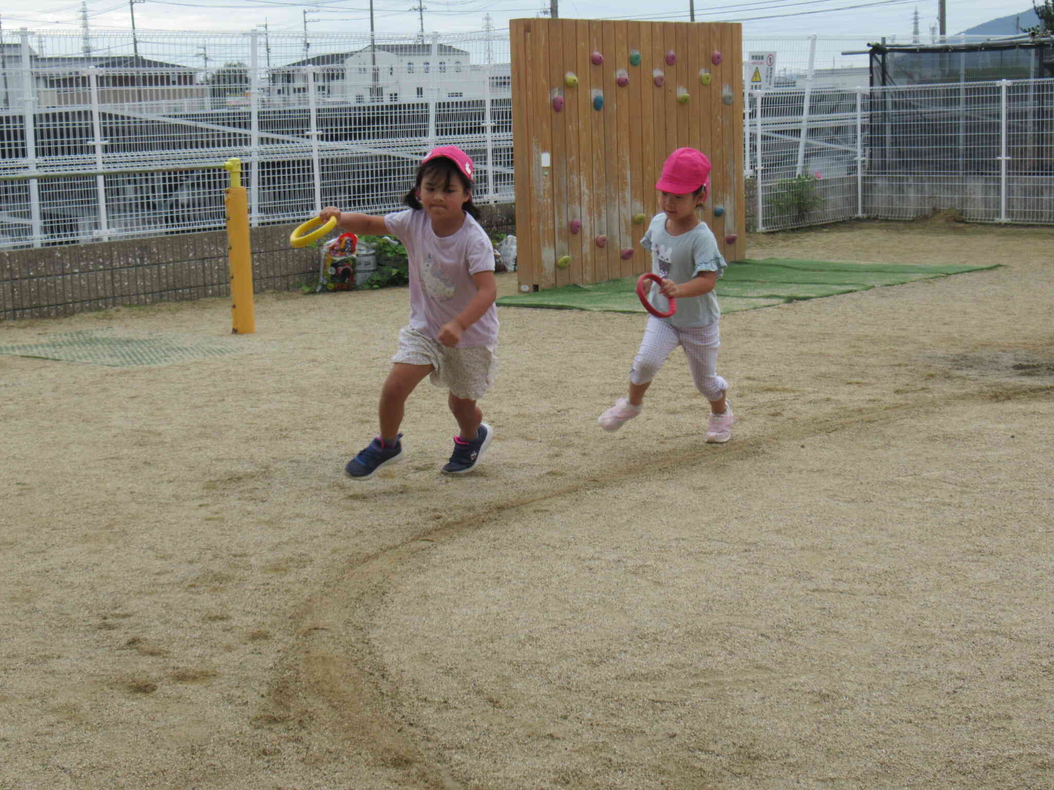 リレー選手がかっこよく入場してきました！