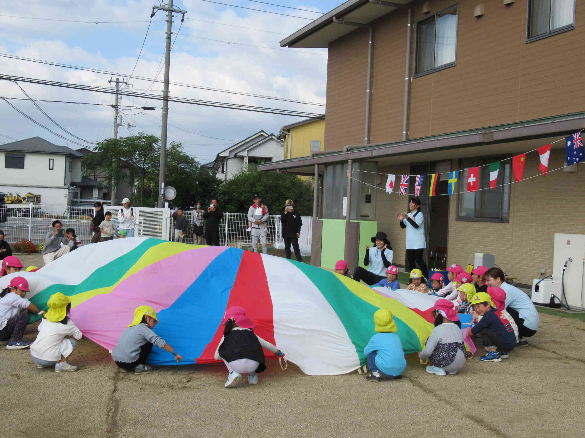 運動会がはじまるよ！～ぱんだぐみ・きりんぐみ～