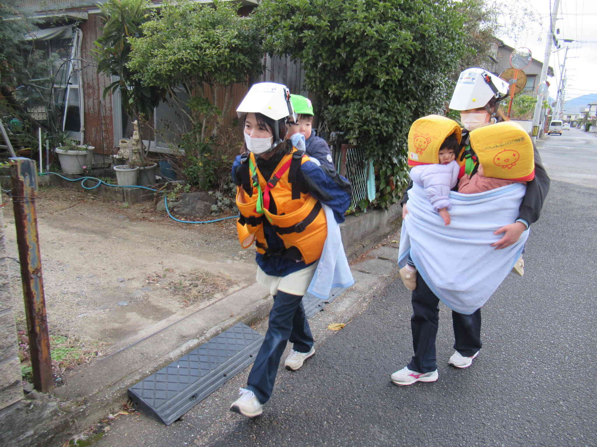 あれ？地震かな？でも大丈夫だよ。