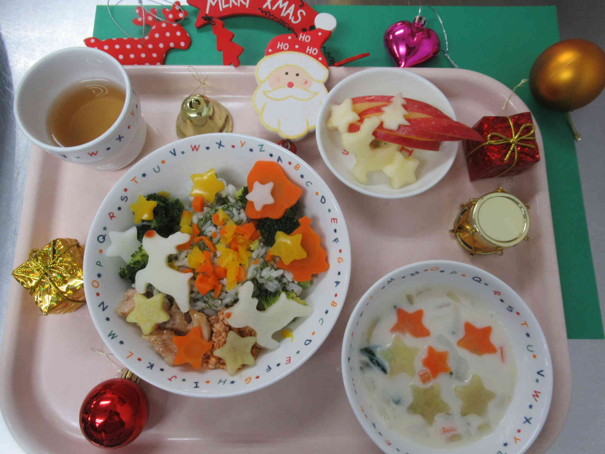 給食：クリスマスランチ