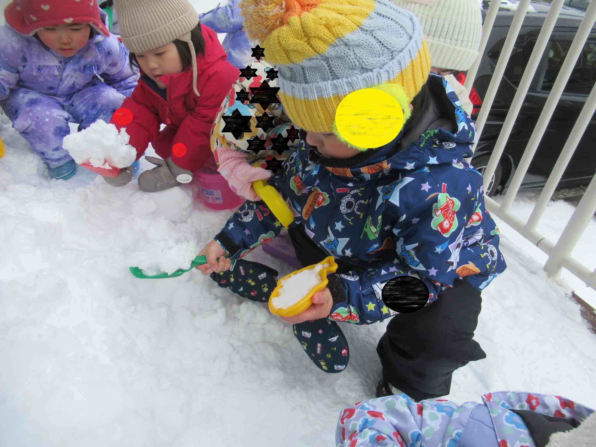 役割分担をして雪かきをしました