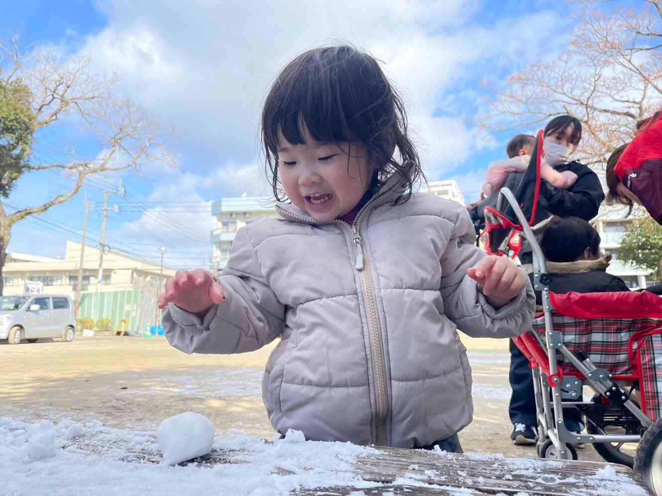 雪だ‼