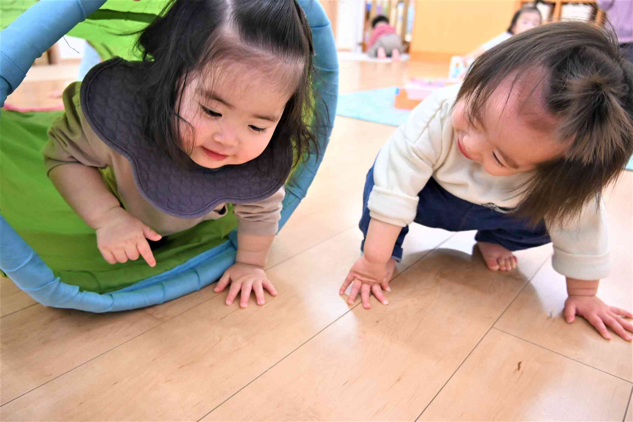 トンネルの出口でお友だちが待っていました♡