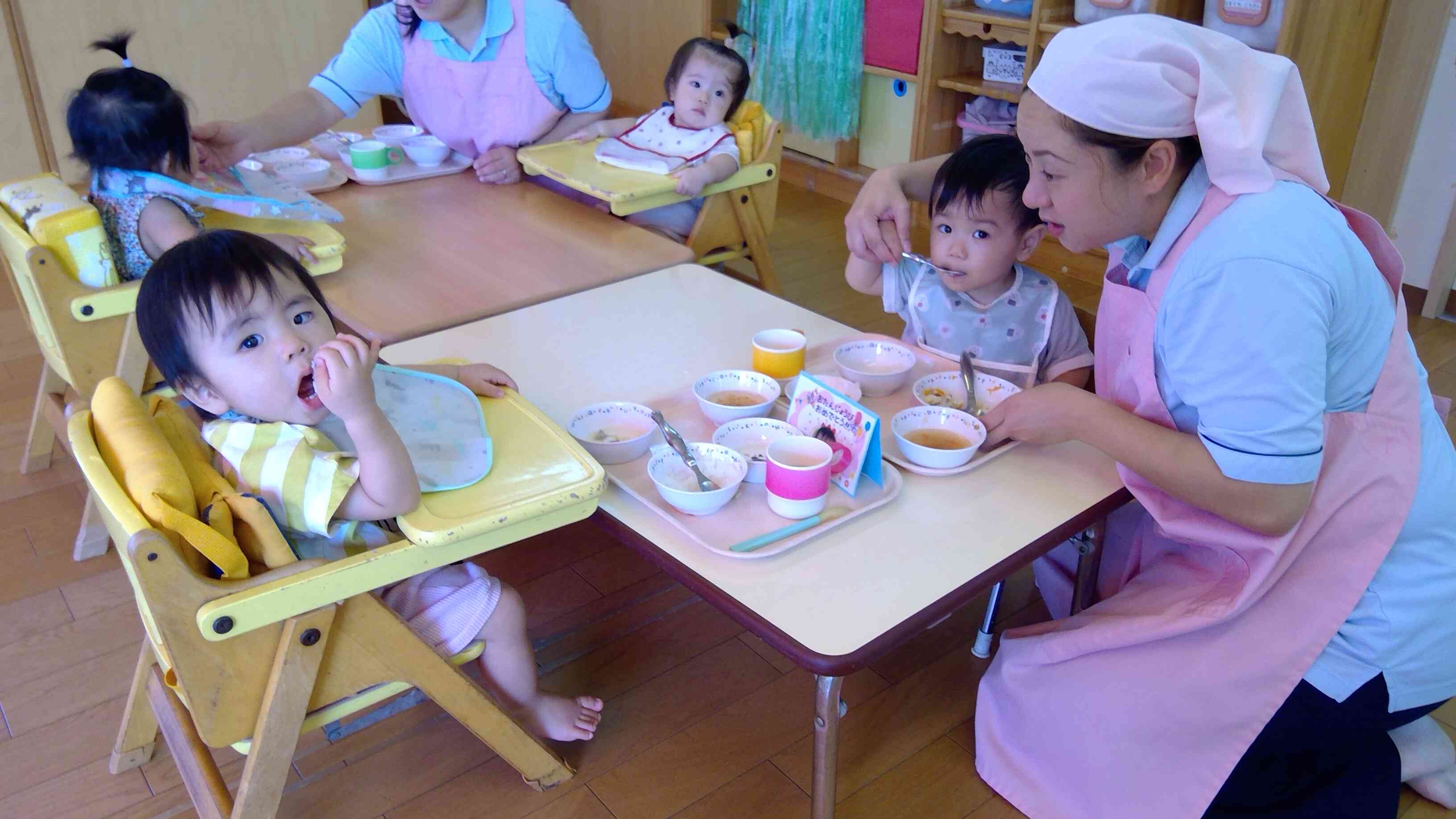 み～んなでおいしいお給食をいただきましたよ♪