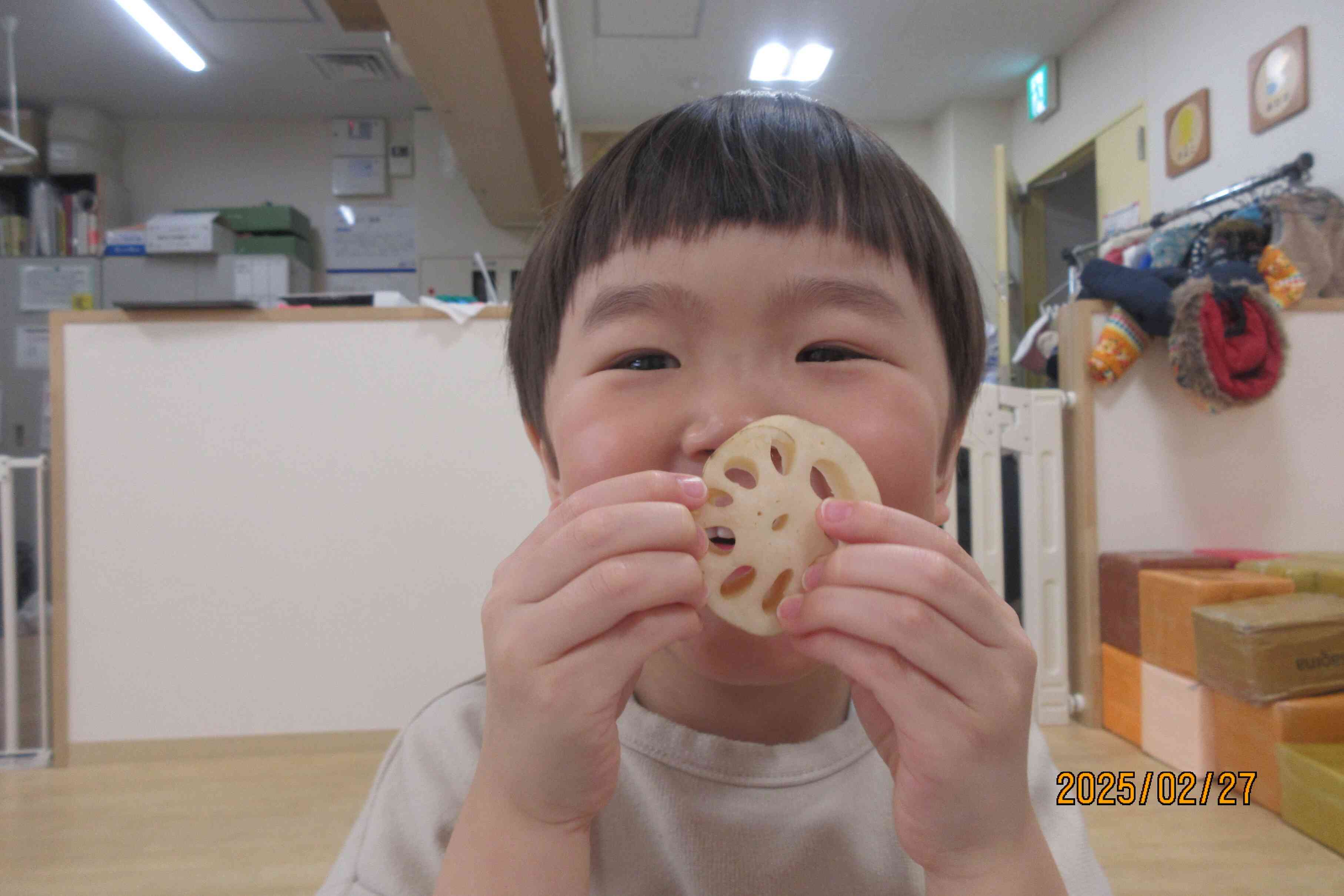 2月食育は野菜スタンプ！