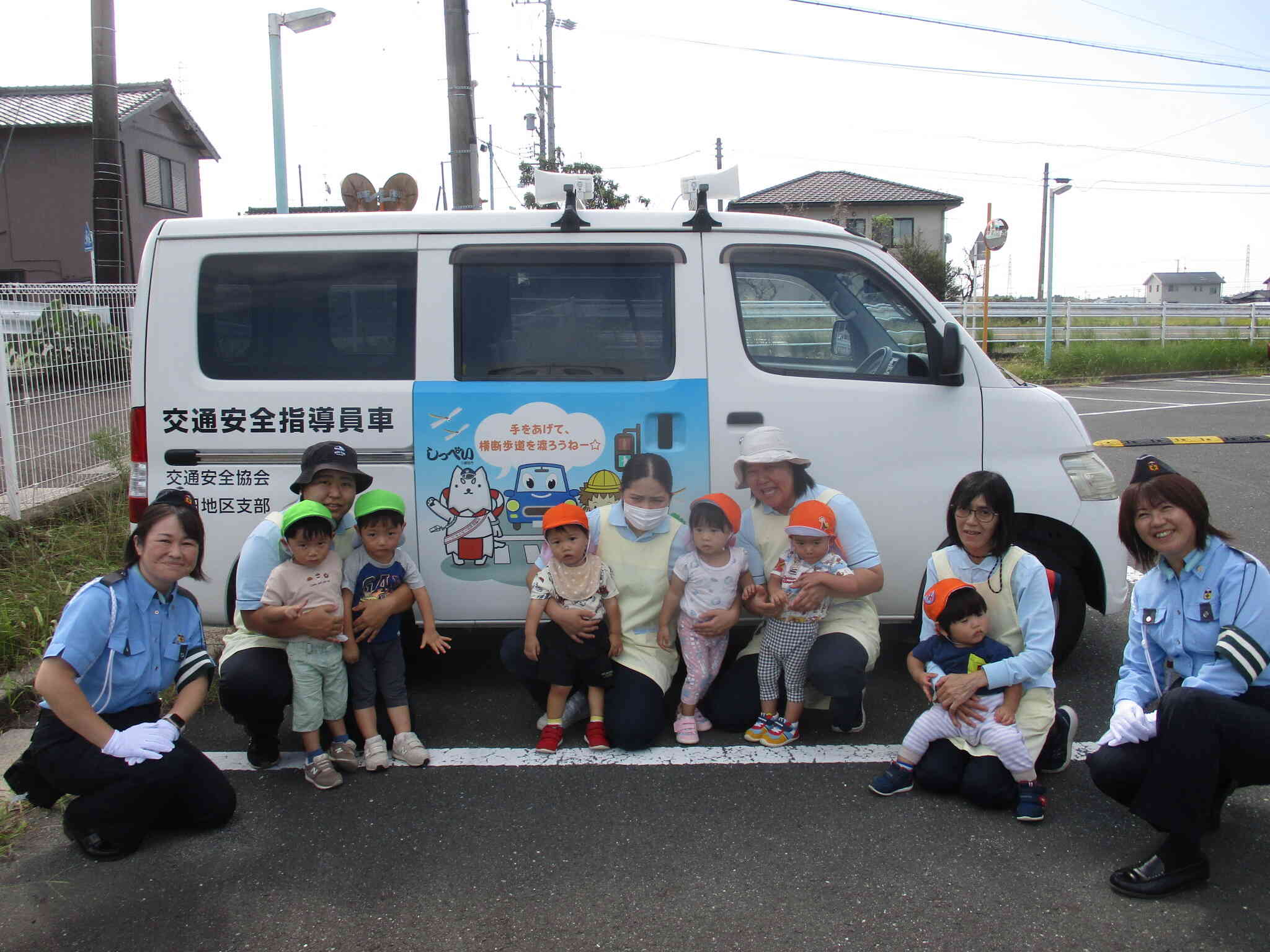 指導員の方の車にしっぺいがいたので一緒に撮らせていただきました☆