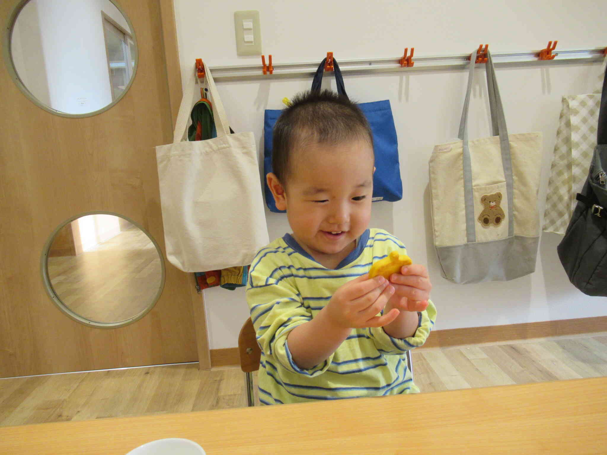 おやつは「かぼちゃクッキー」