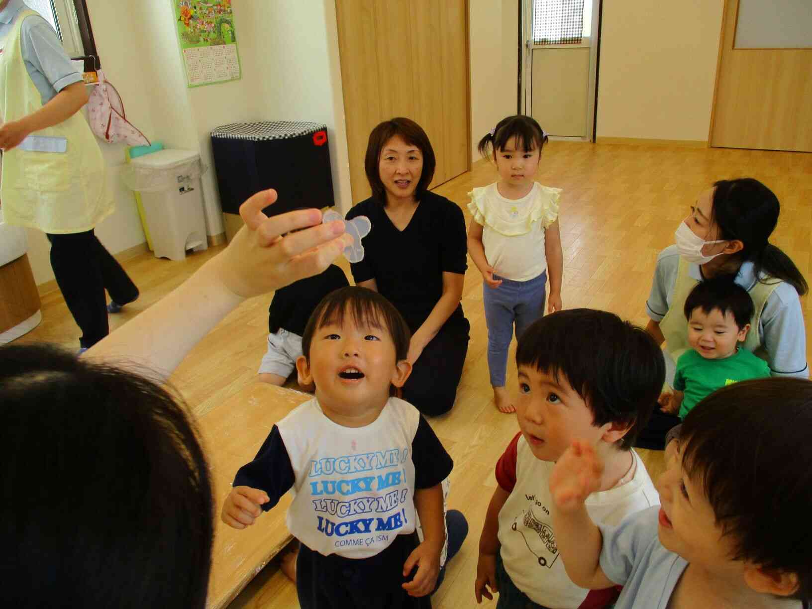 感触遊び～あひる・うさぎぐみ～