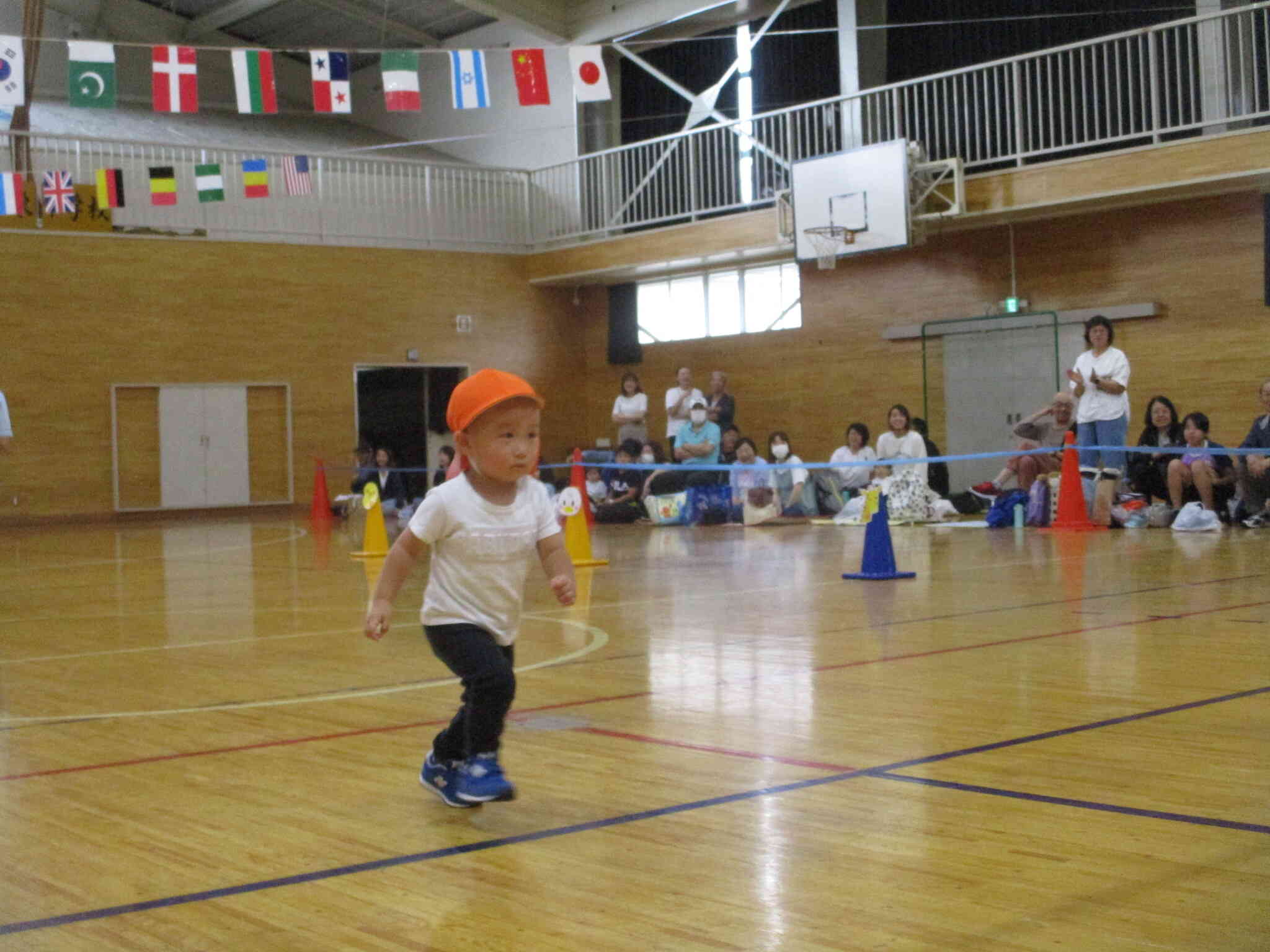 あひる組（1歳児）の運動会の様子