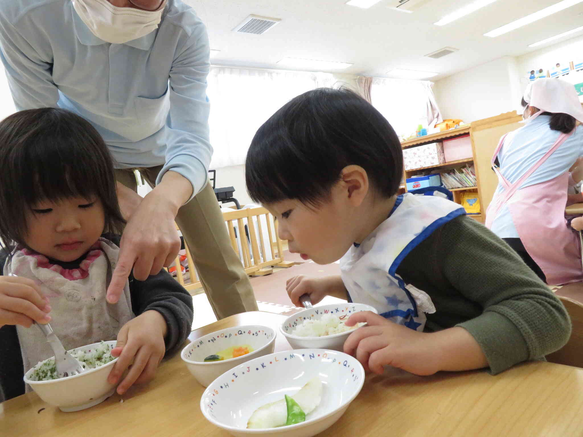 楽しい給食時間になりました。