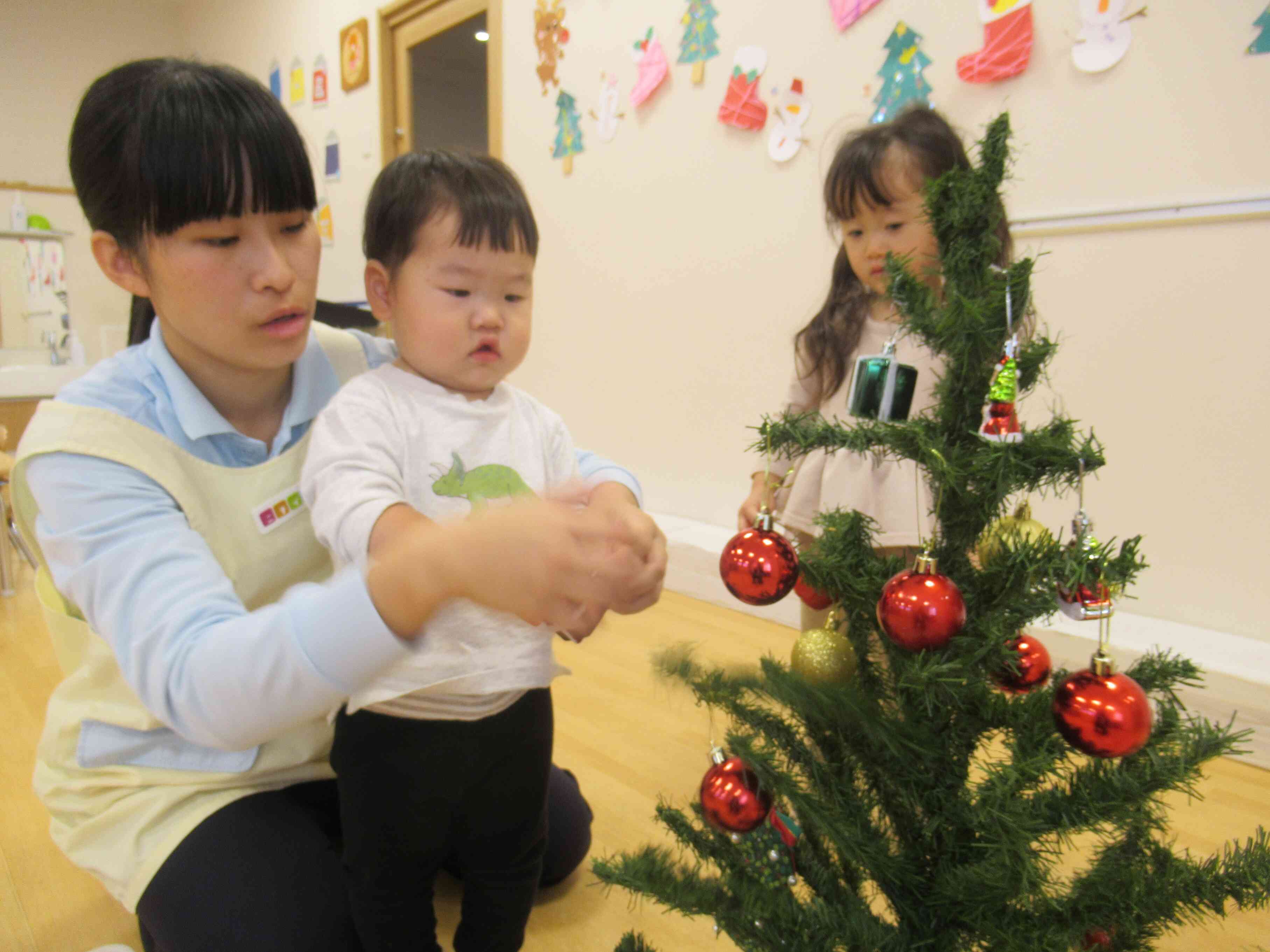 クリスマスツリーを飾ったよ