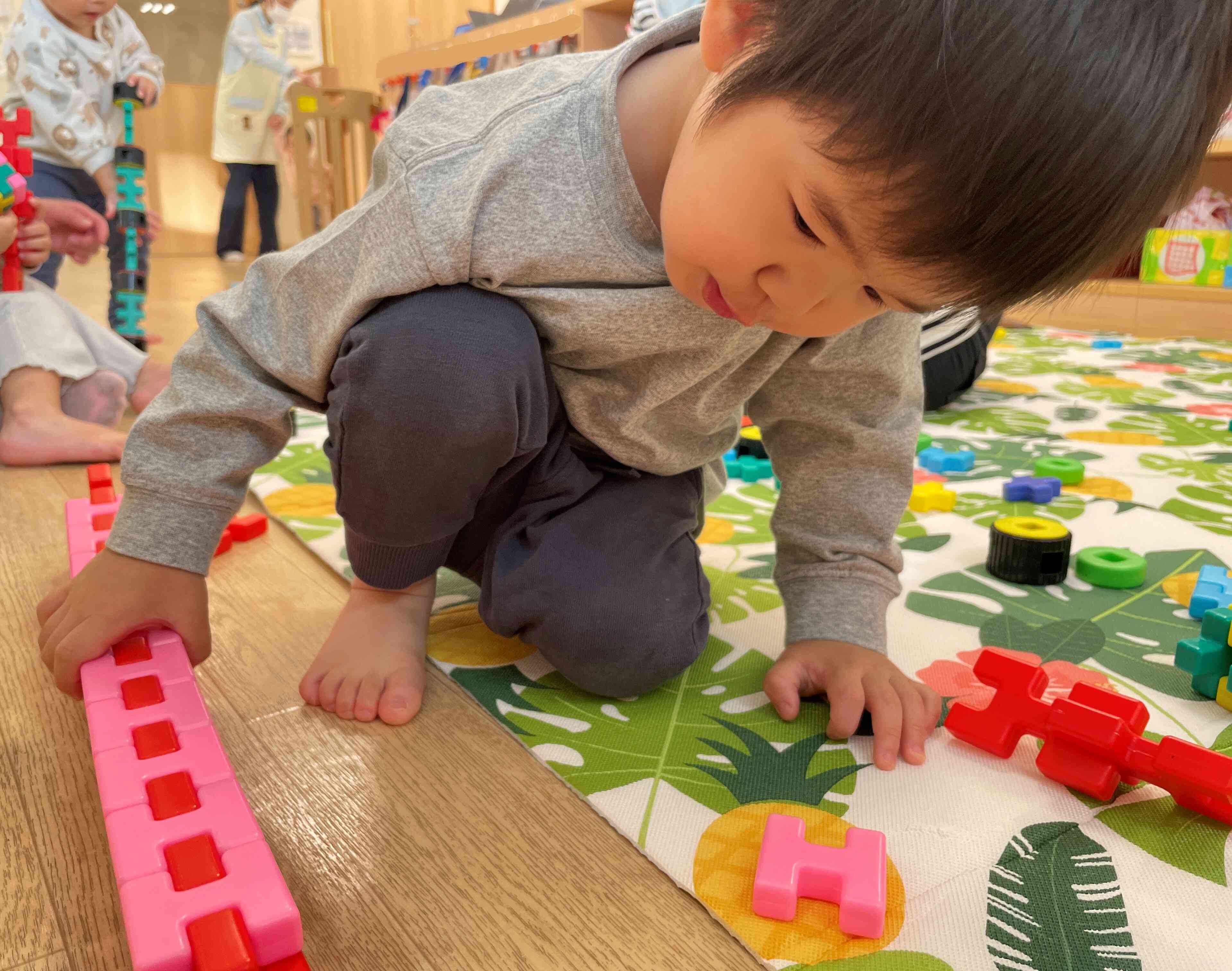 室内遊び(2歳児)