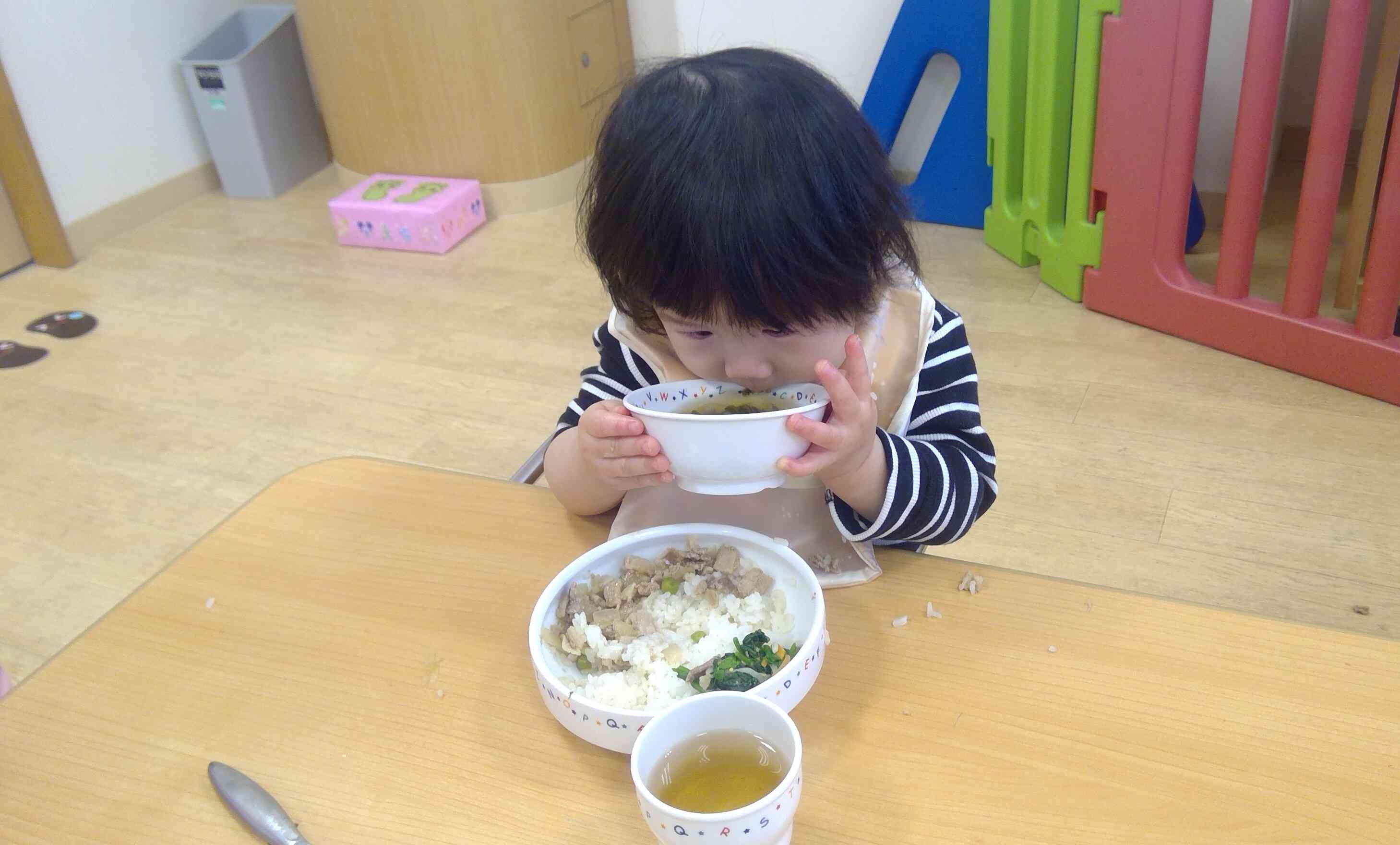 一生懸命飲む姿がかわいいです♡