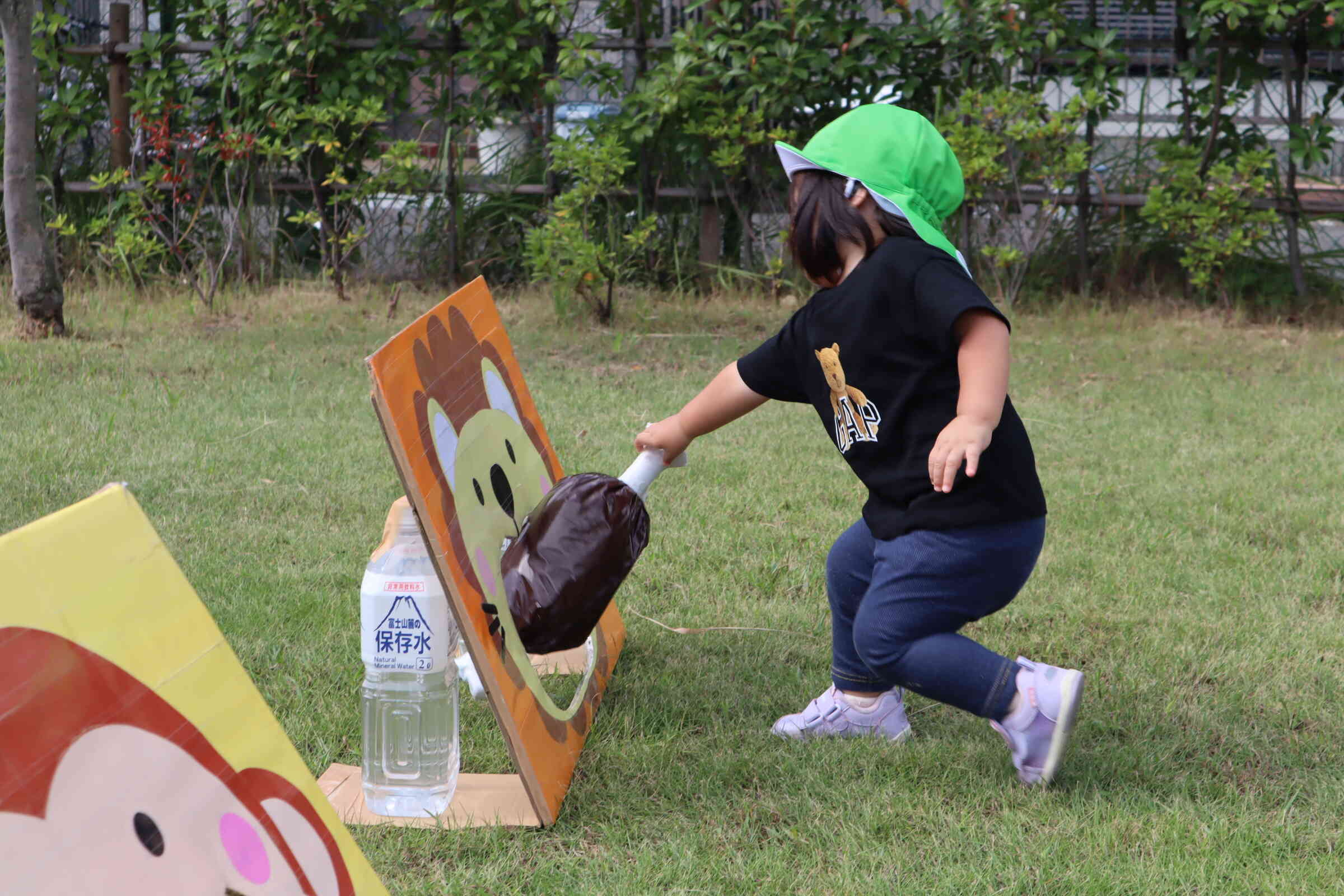 ライオンさんにはやっぱりお肉！よく知ってるね！！