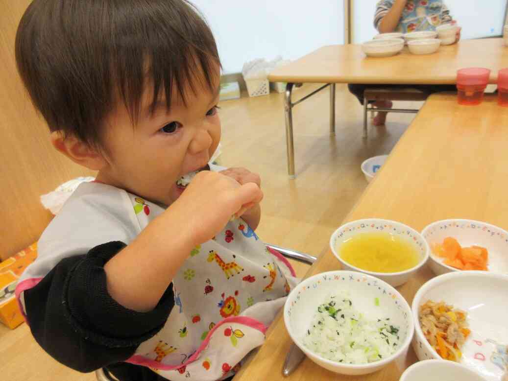 大きなお口で‘ぱくり！！’