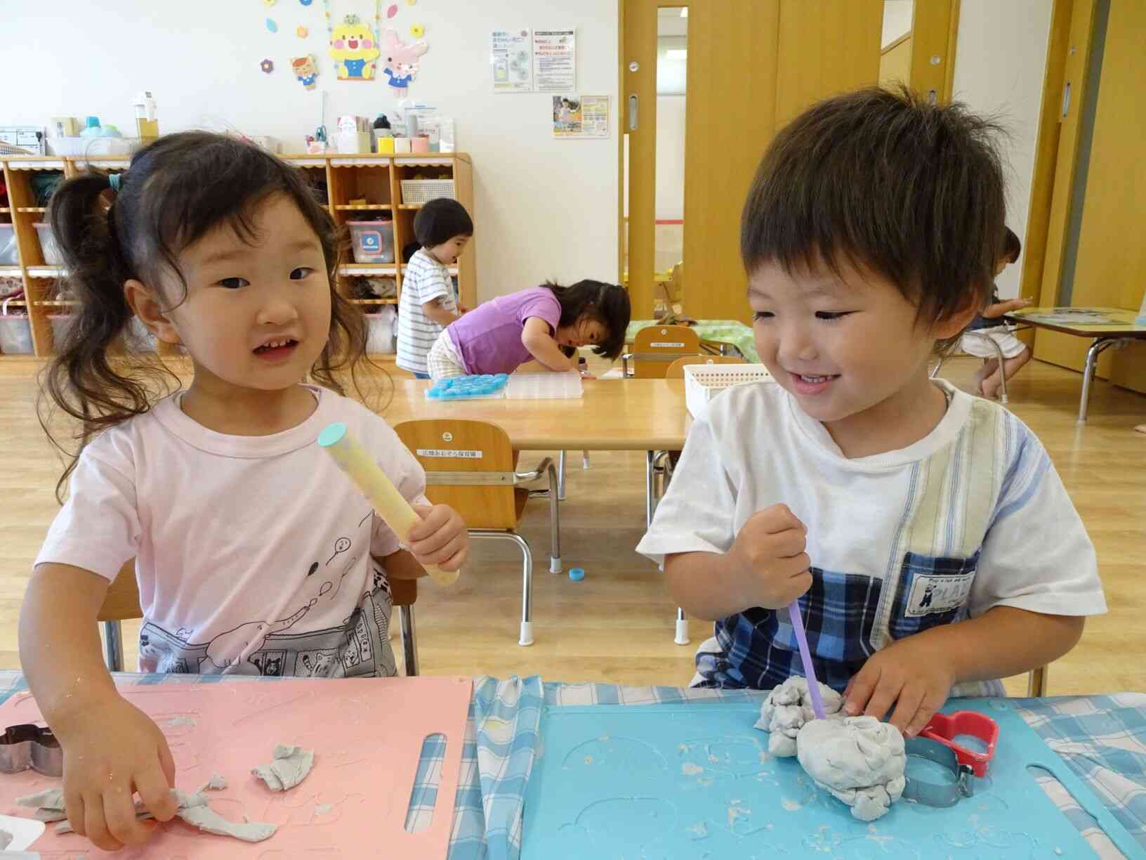 粘土で遊んだよ(うさぎ組)