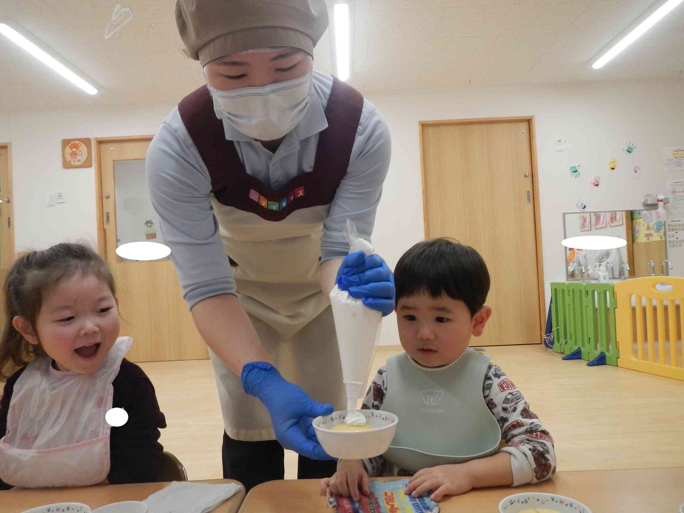 先生のお手本！　“わぁー先生上手～！！”