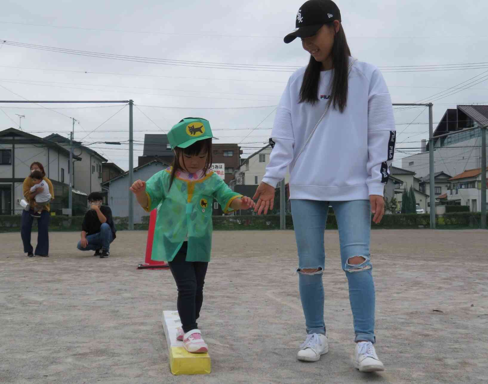 うさぎ組競技（クロネコヤマトの配達員）