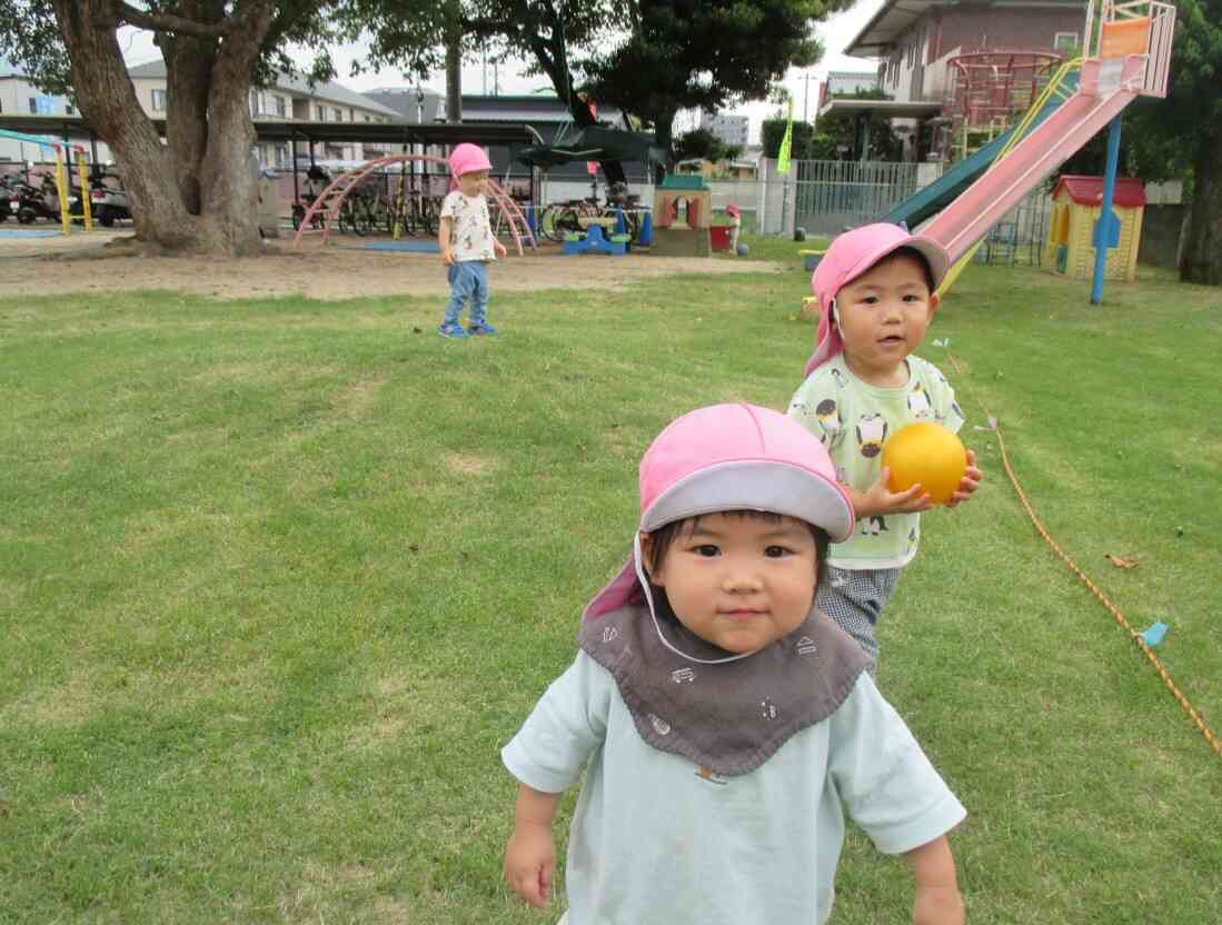 園庭あそび（1歳児）