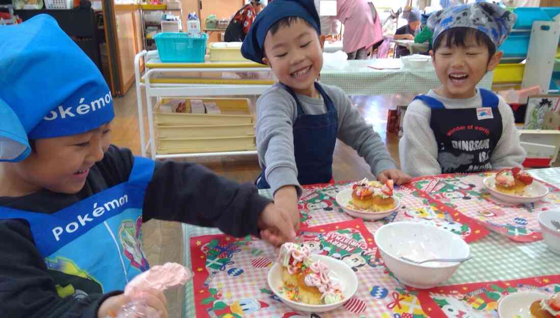 おやつはデコレーションケーキ（5歳児）