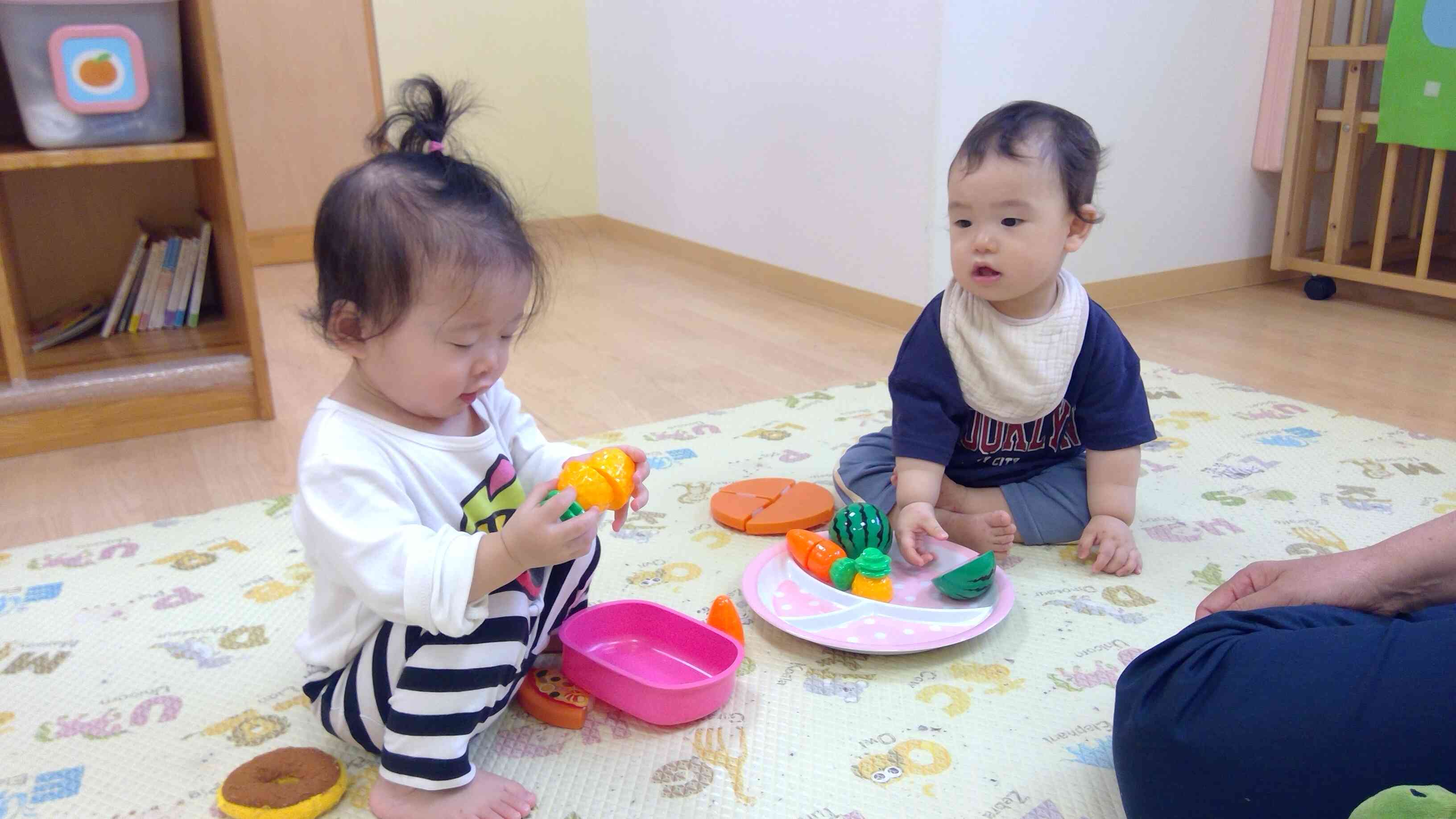 「早く給食食べたいよー！」