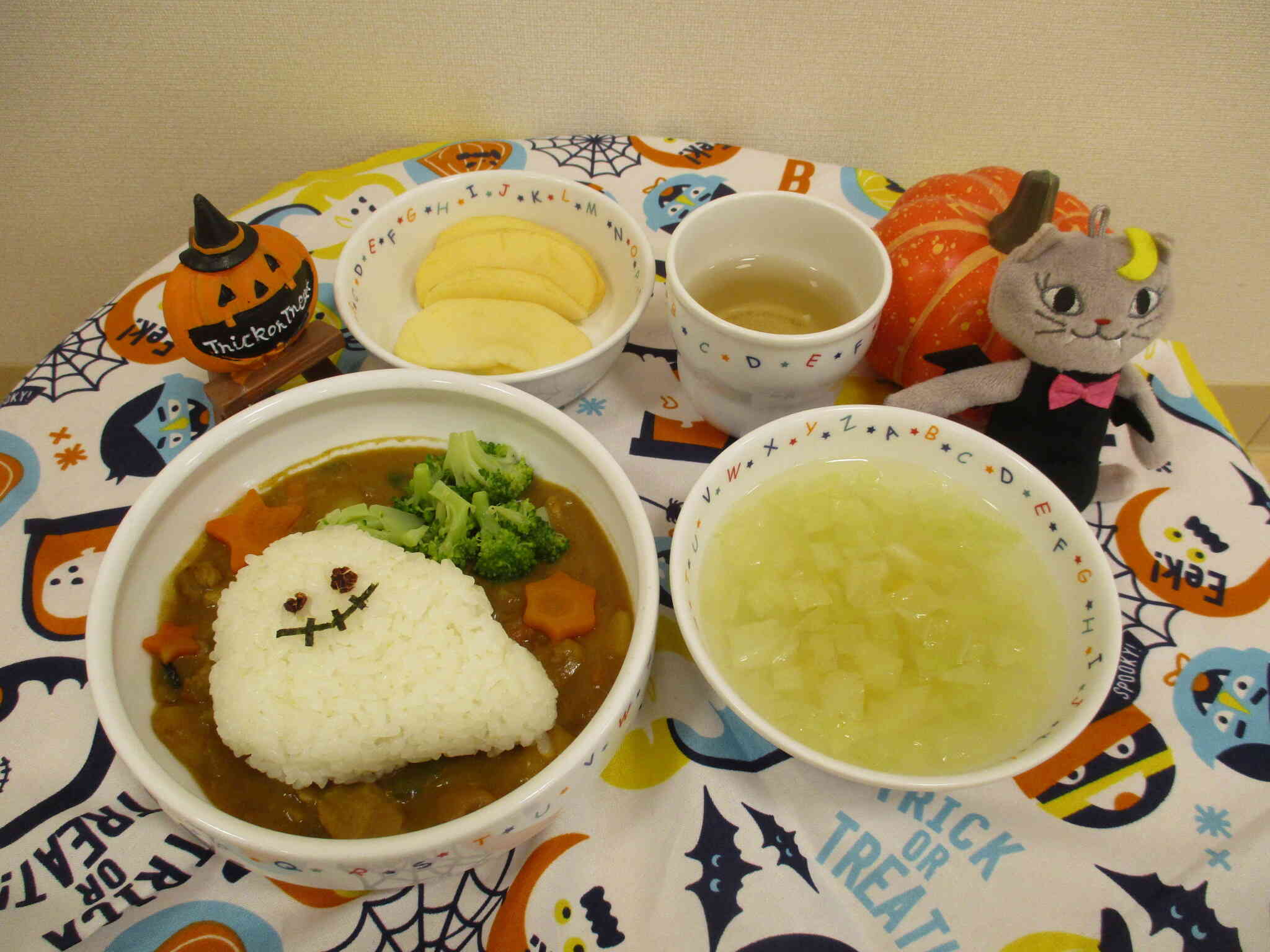 10月31日ハロウィン給食★