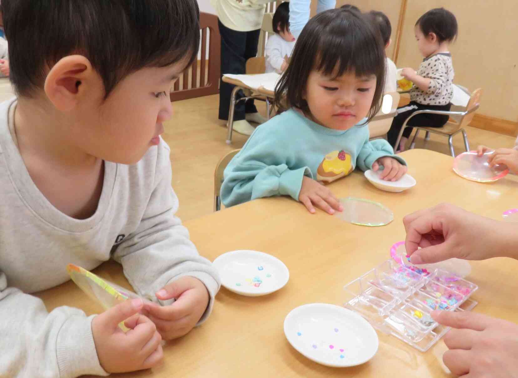 クリスマスの季節、、♪♪（うさぎ組　2歳児）