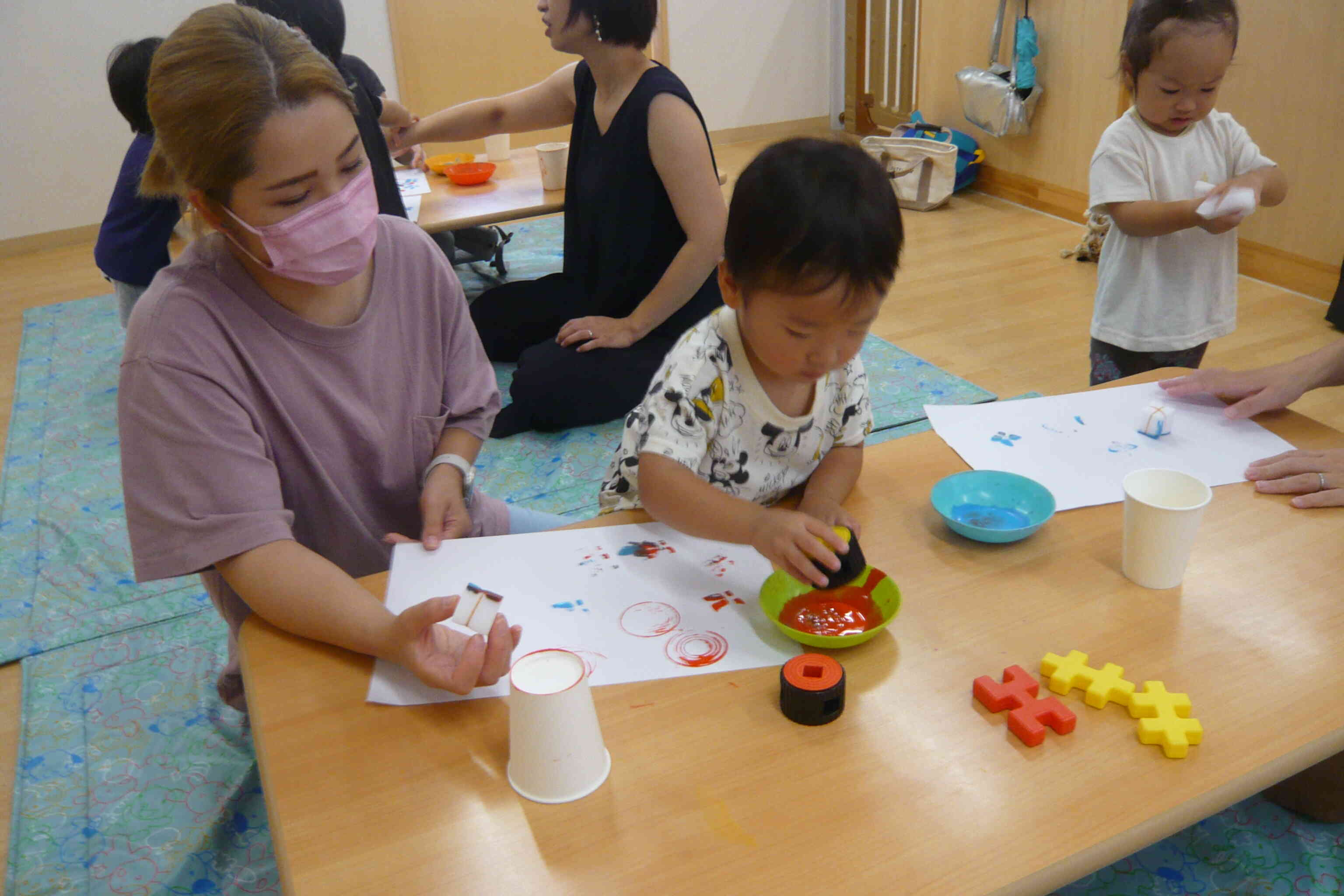 子育てひろば　スタンプ遊び