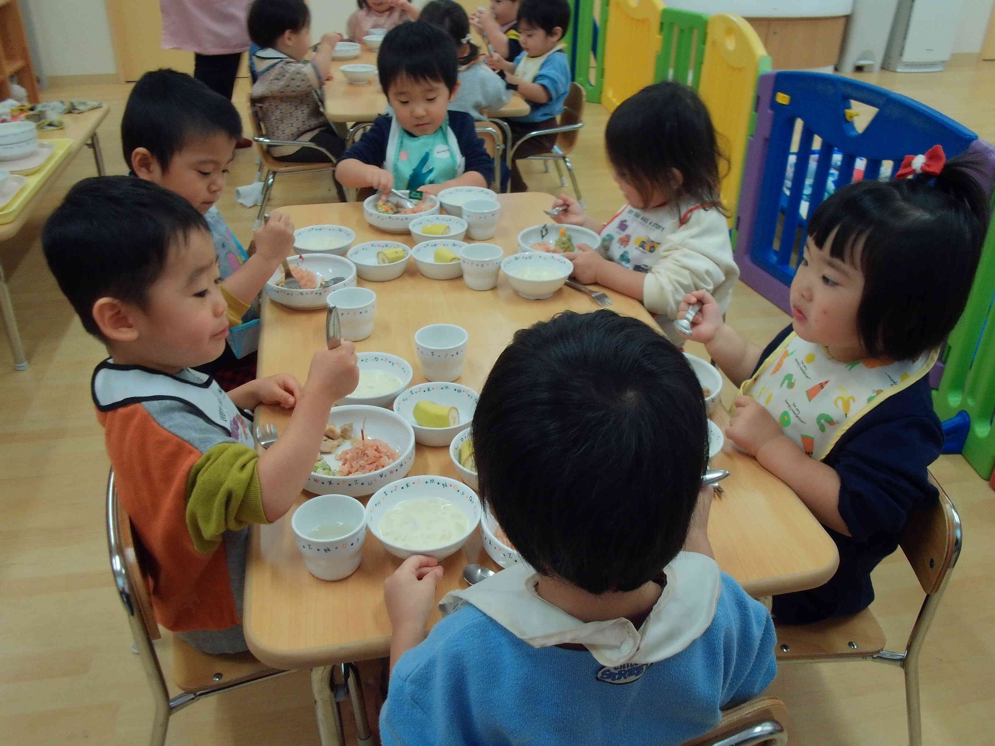 皆で食べるとさらに美味しいね