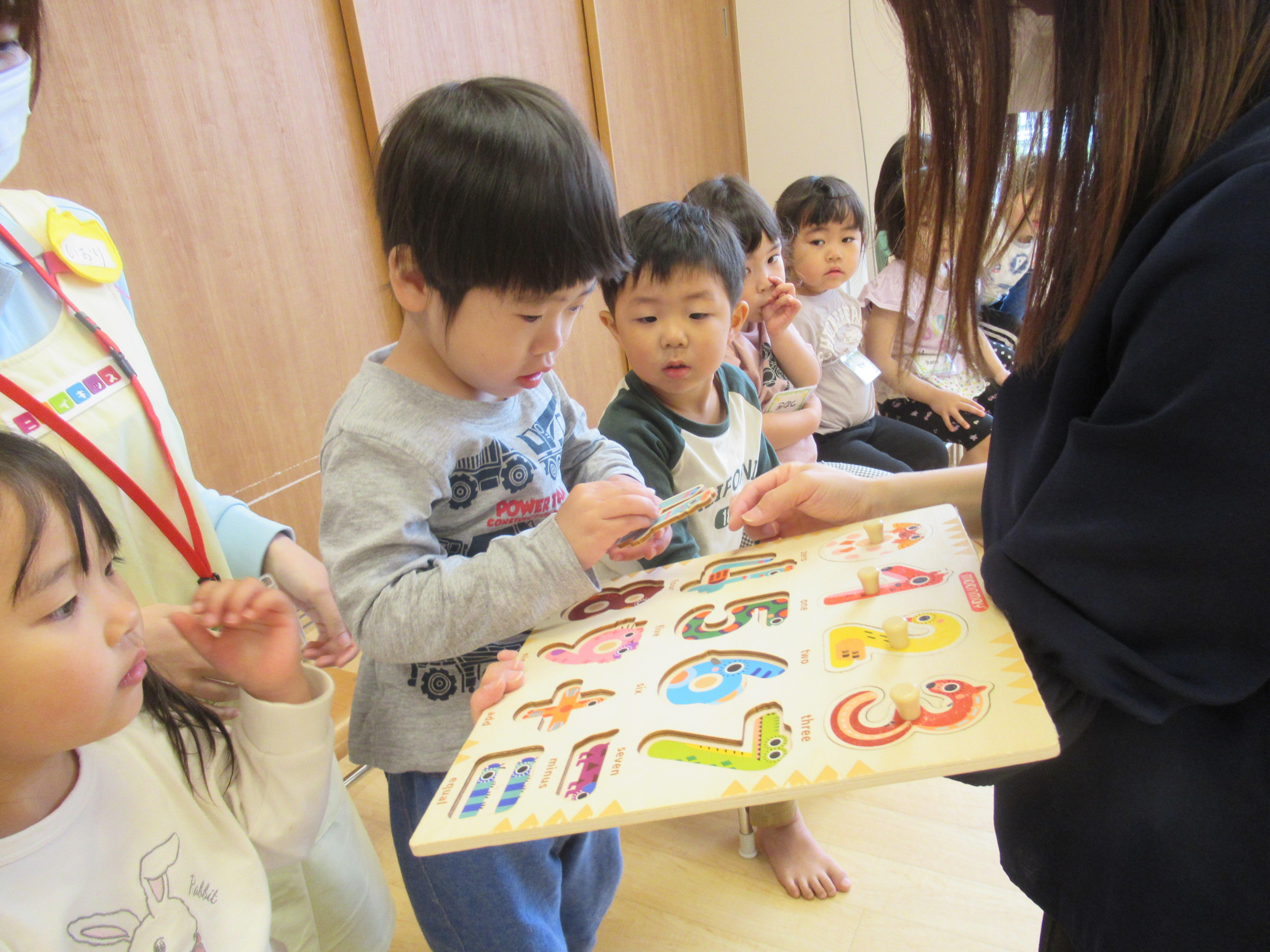 子どもたちが大好きな英語レッスンの様子