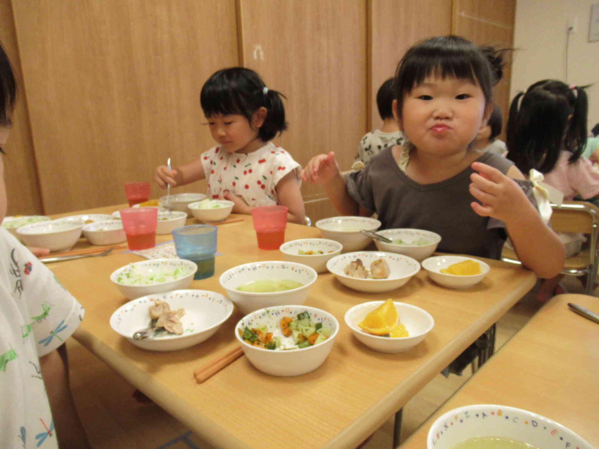 「みんなと食べると美味しいね」