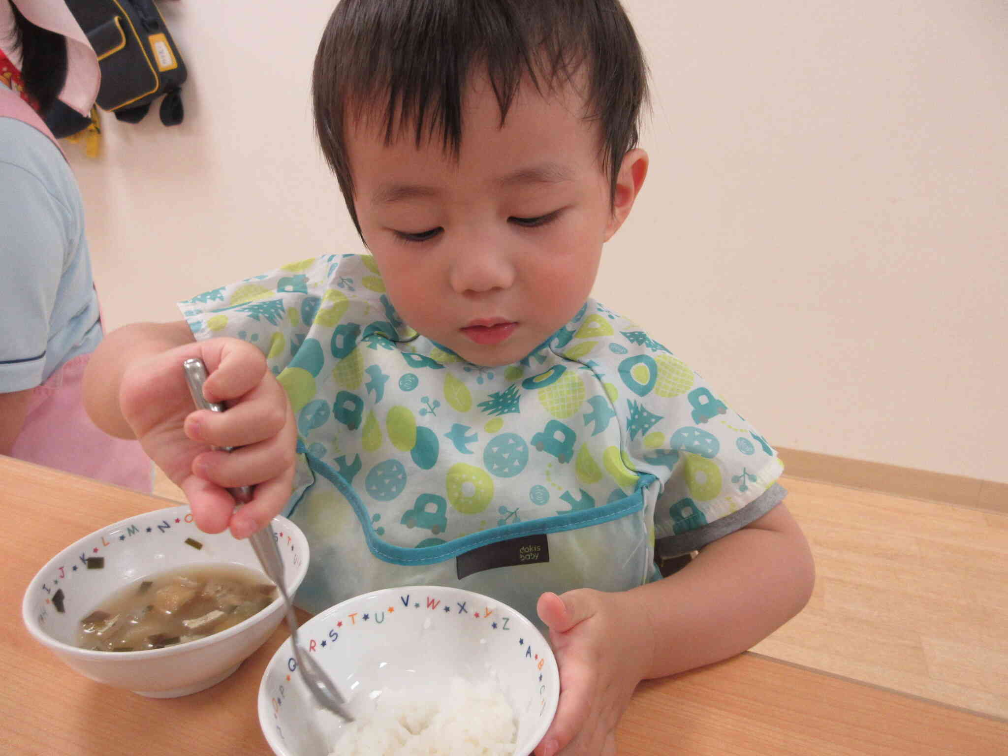 自分で食べるよ！