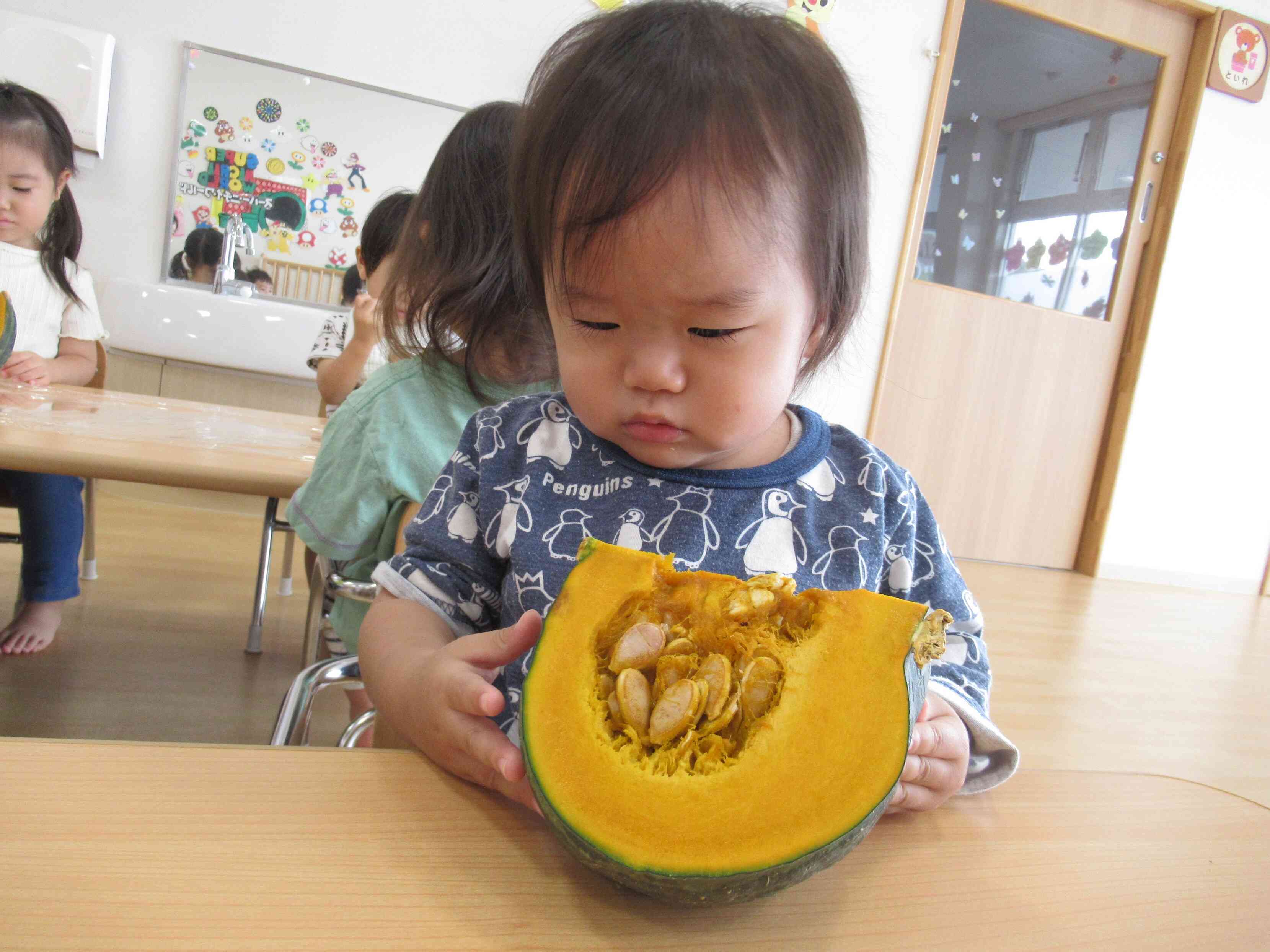 食育　～かぼちゃに触れよう～