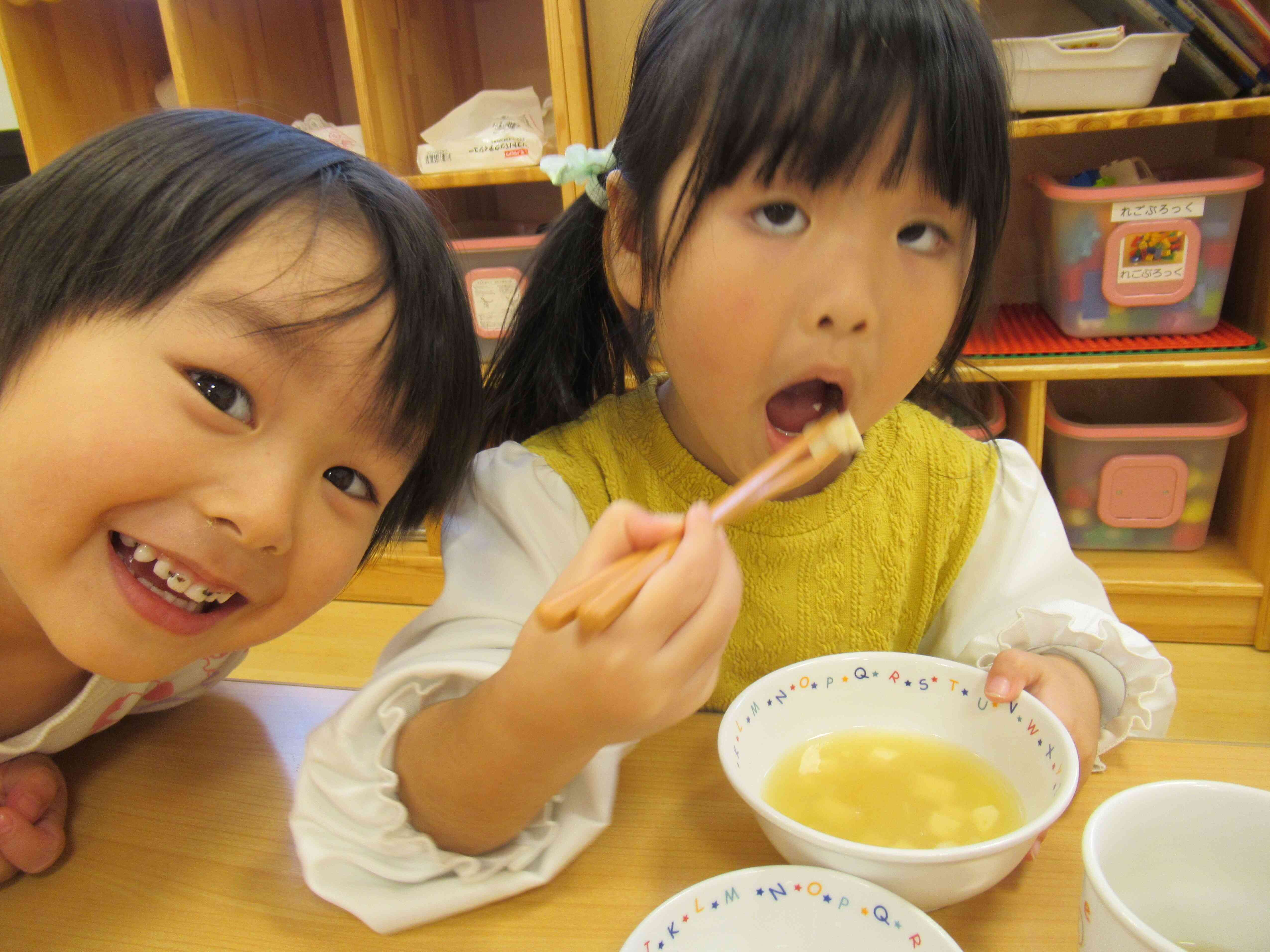 おはしで給食！！