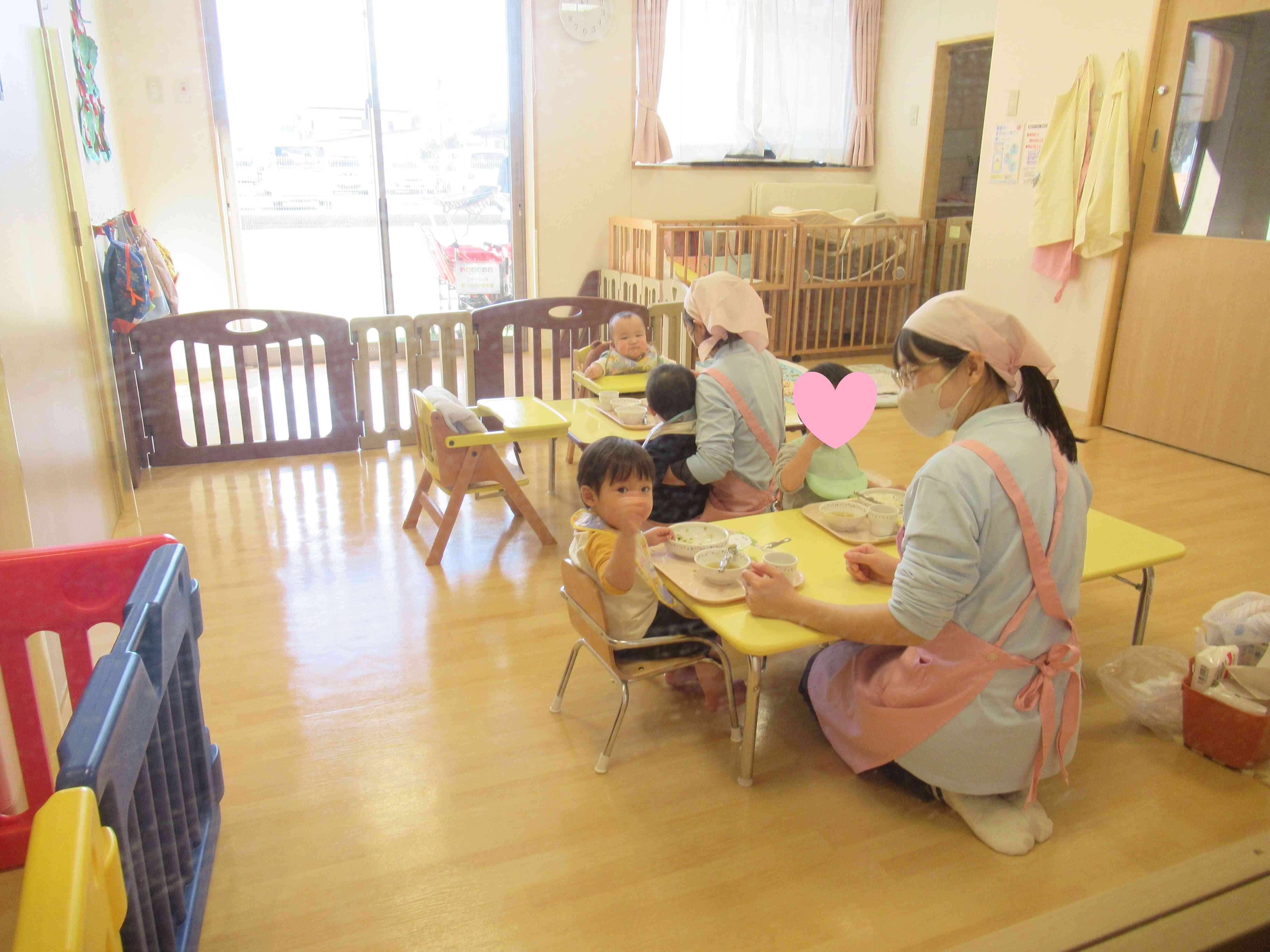 みんなの大好きなお給食の時間