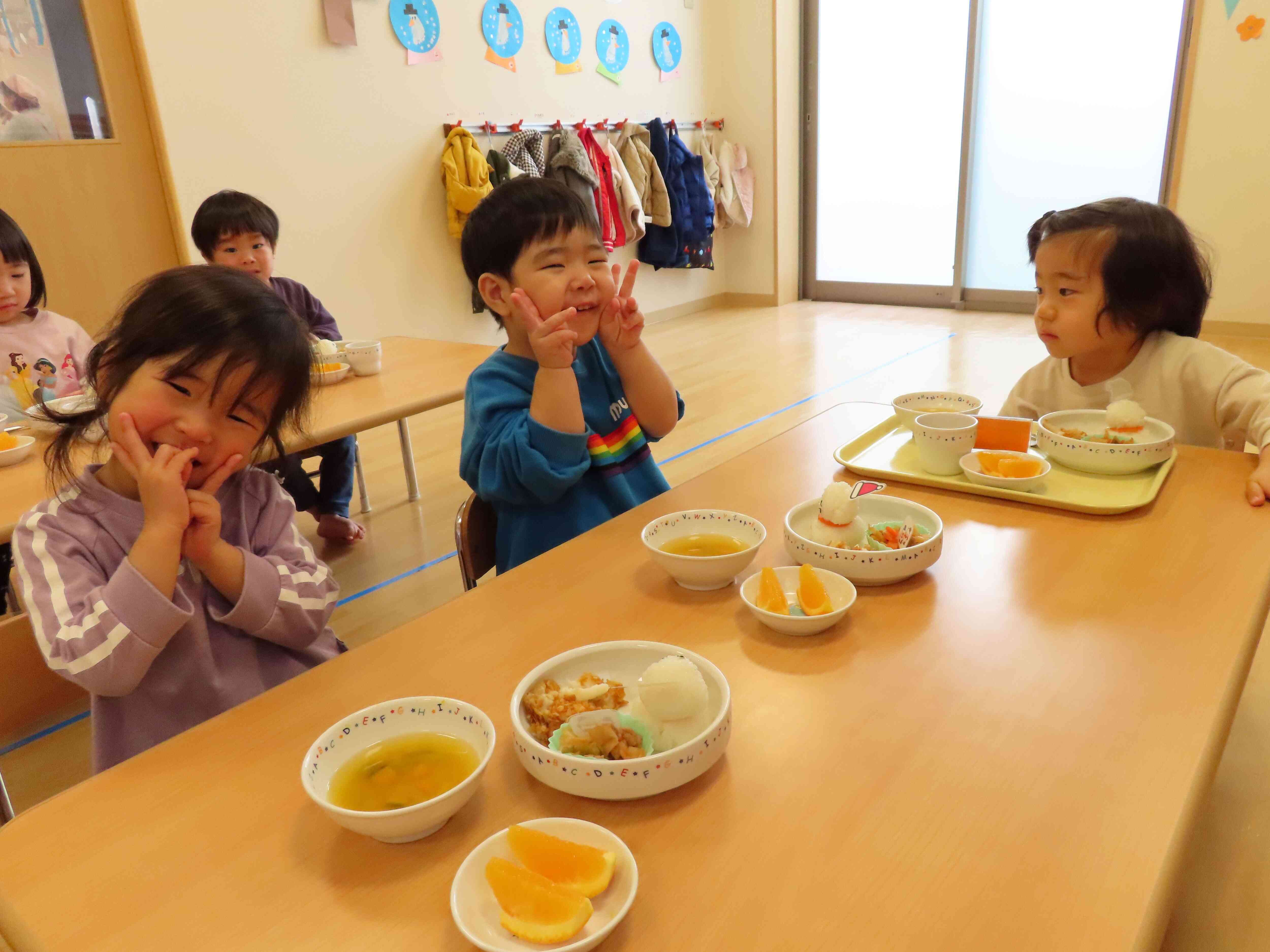 給食おいしいね！