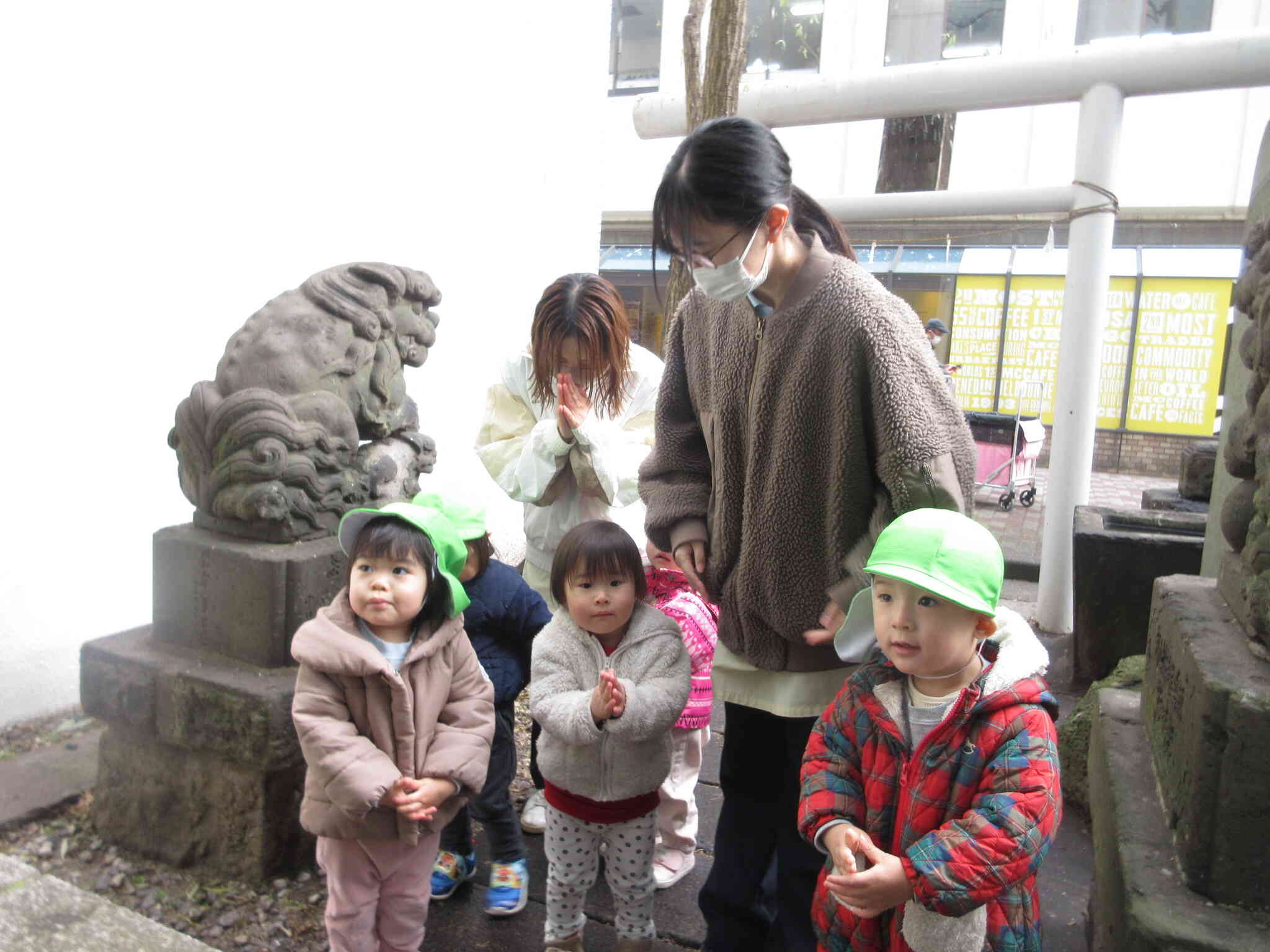 お辞儀をして、神様にご挨拶♬