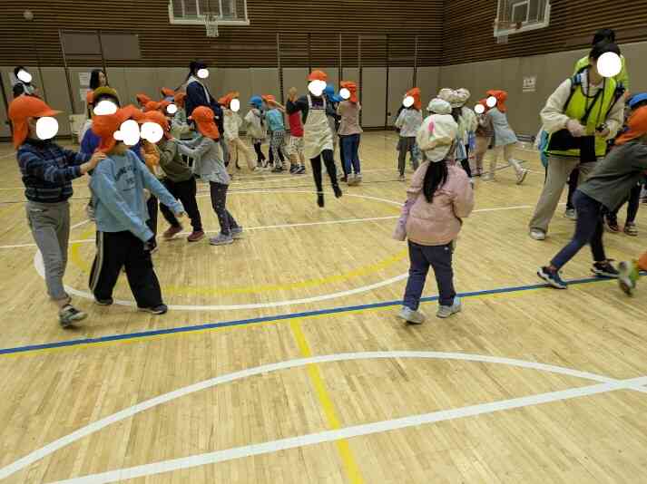 近隣の保育園の年長組のお友だちと遊びました！