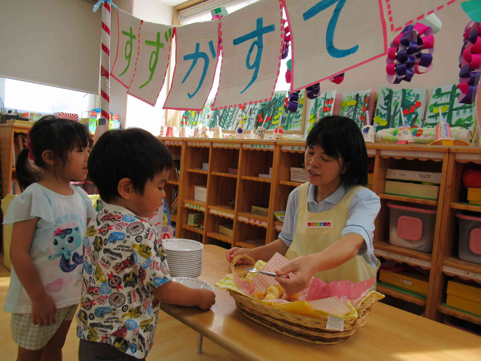 こちらもおすすめですよ～給食室からのいい匂いも食欲を誘います。