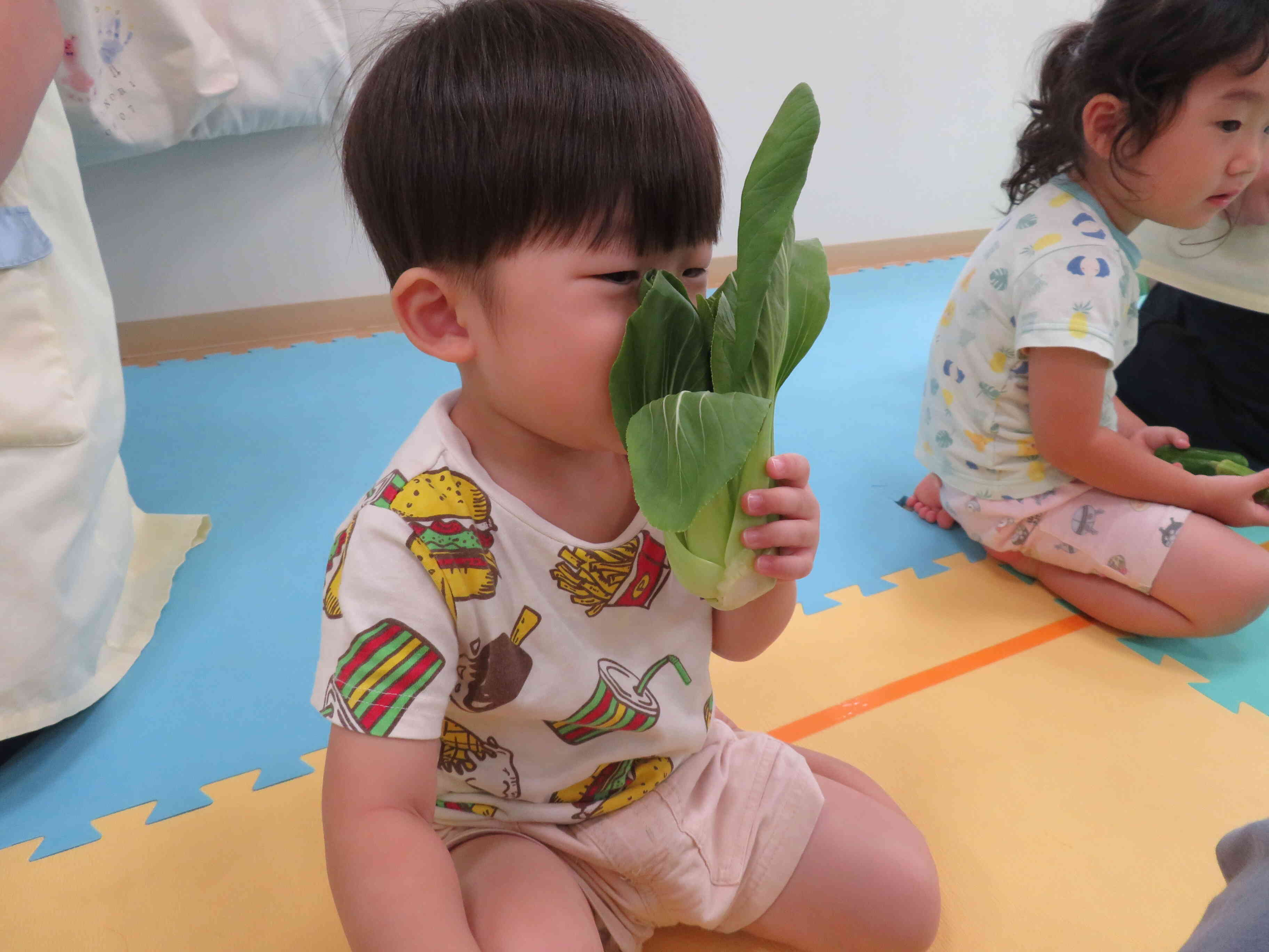 クンクン・・どんなにおいがしたのかなぁ。