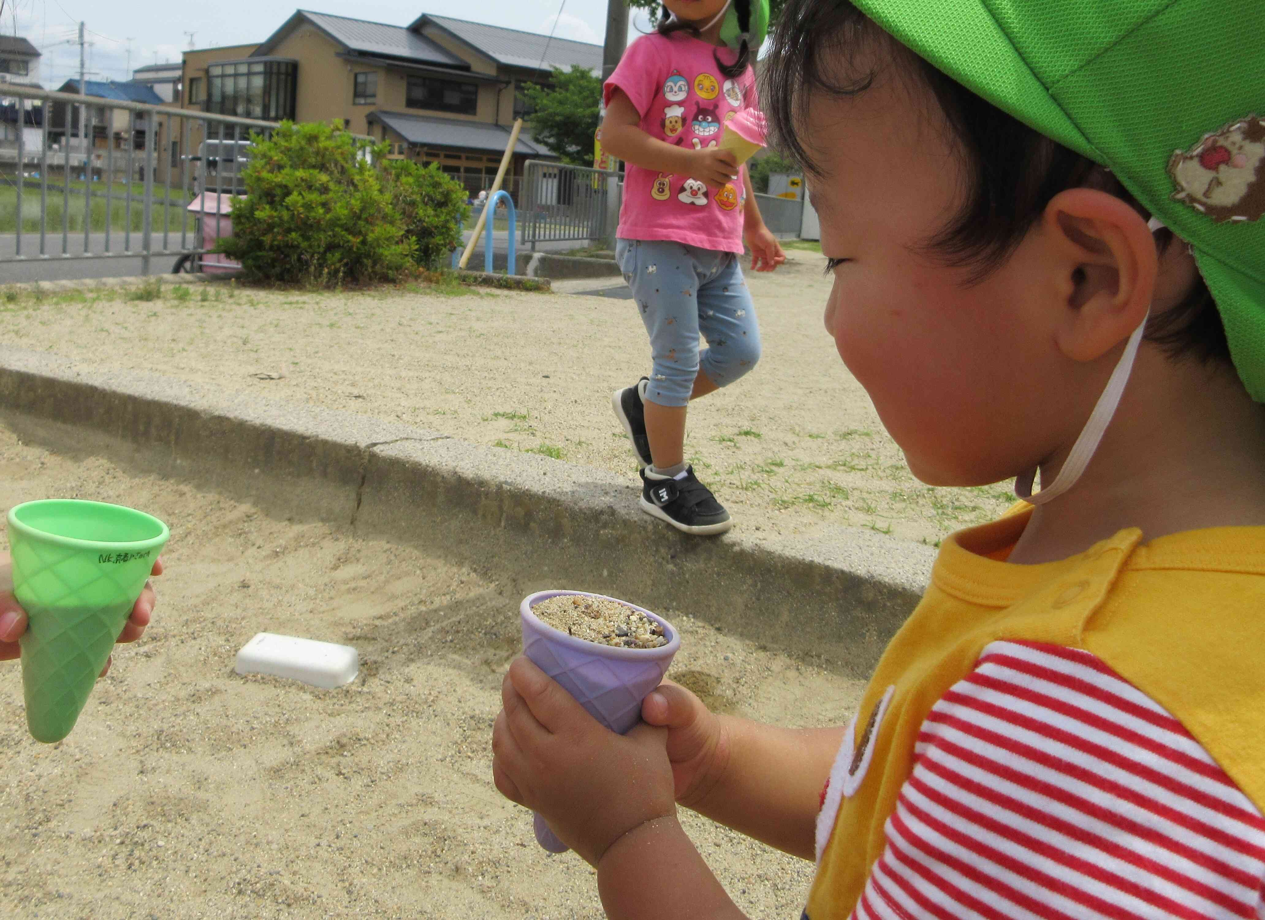 アイスクリームも乾杯！！