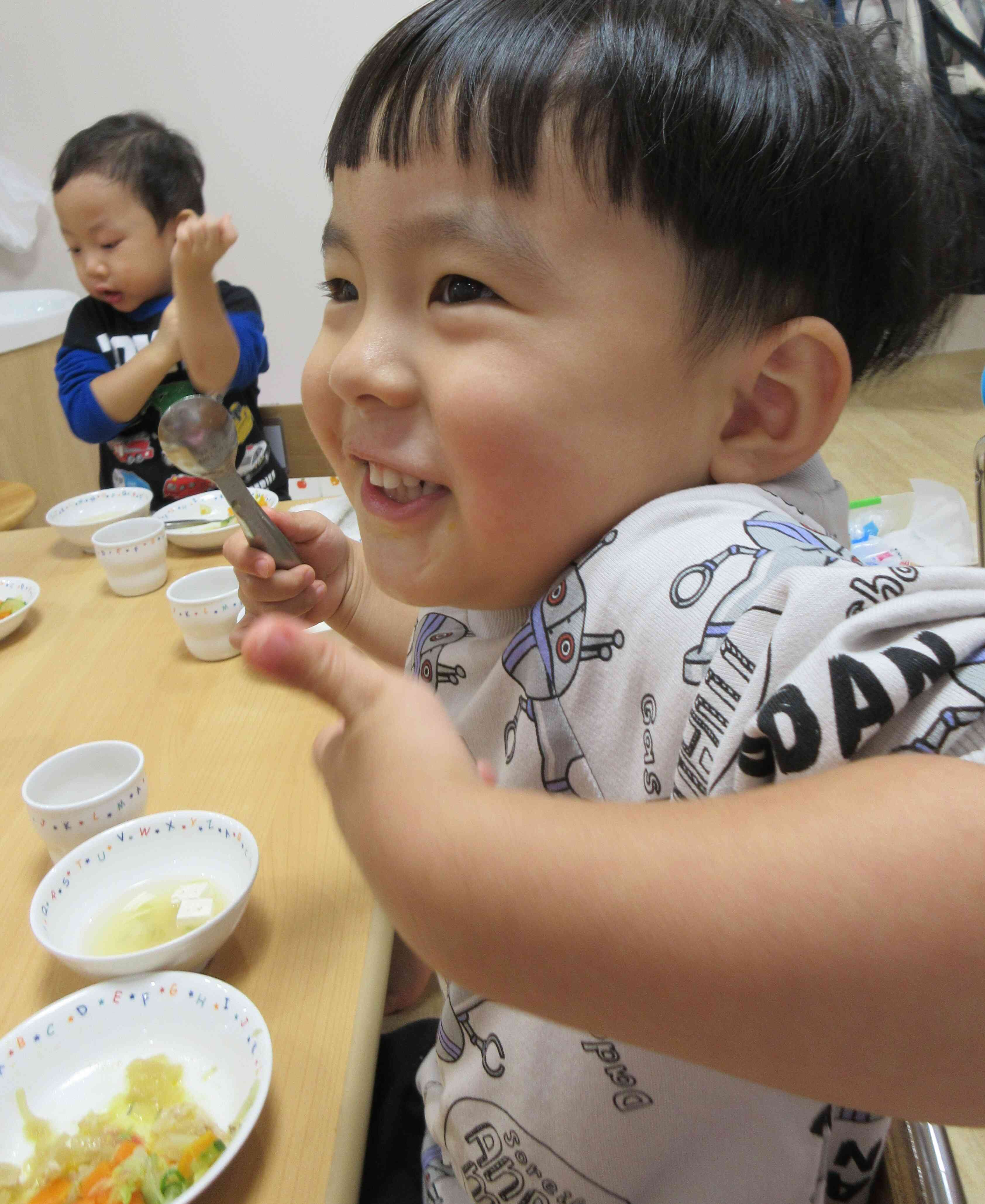 給食おいし～！