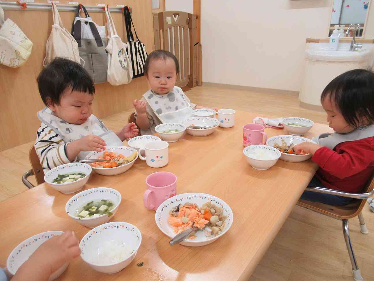 ひよこぐみ（0歳児）さんも喜んで食べていましたよ