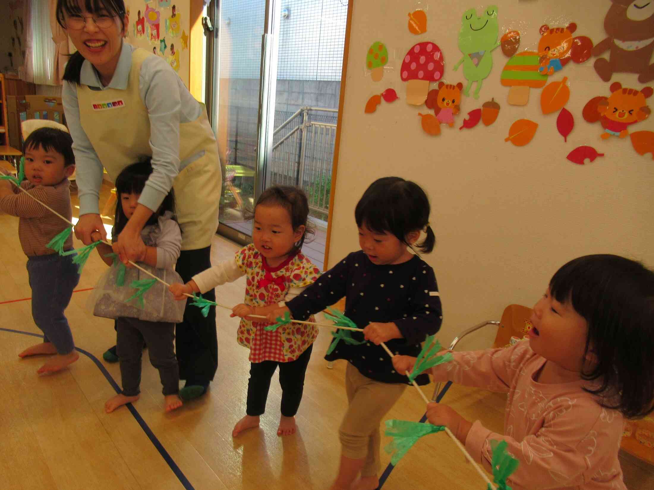 子育てひろば『うんとこしょ～！どっこいしょ！』～全クラス～