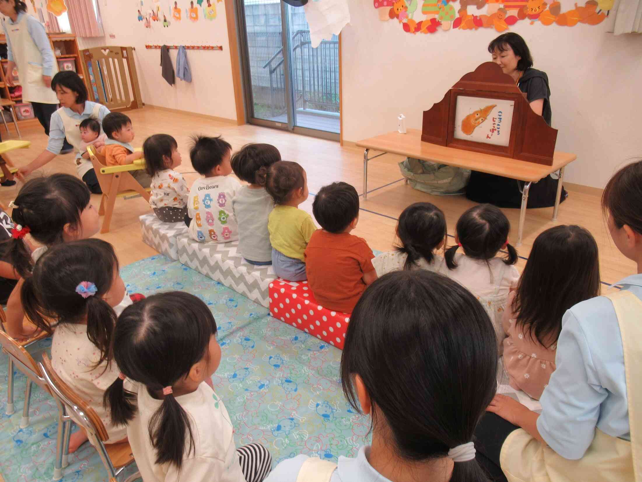 子育てひろば　♪親子読み聞かせ教室♪