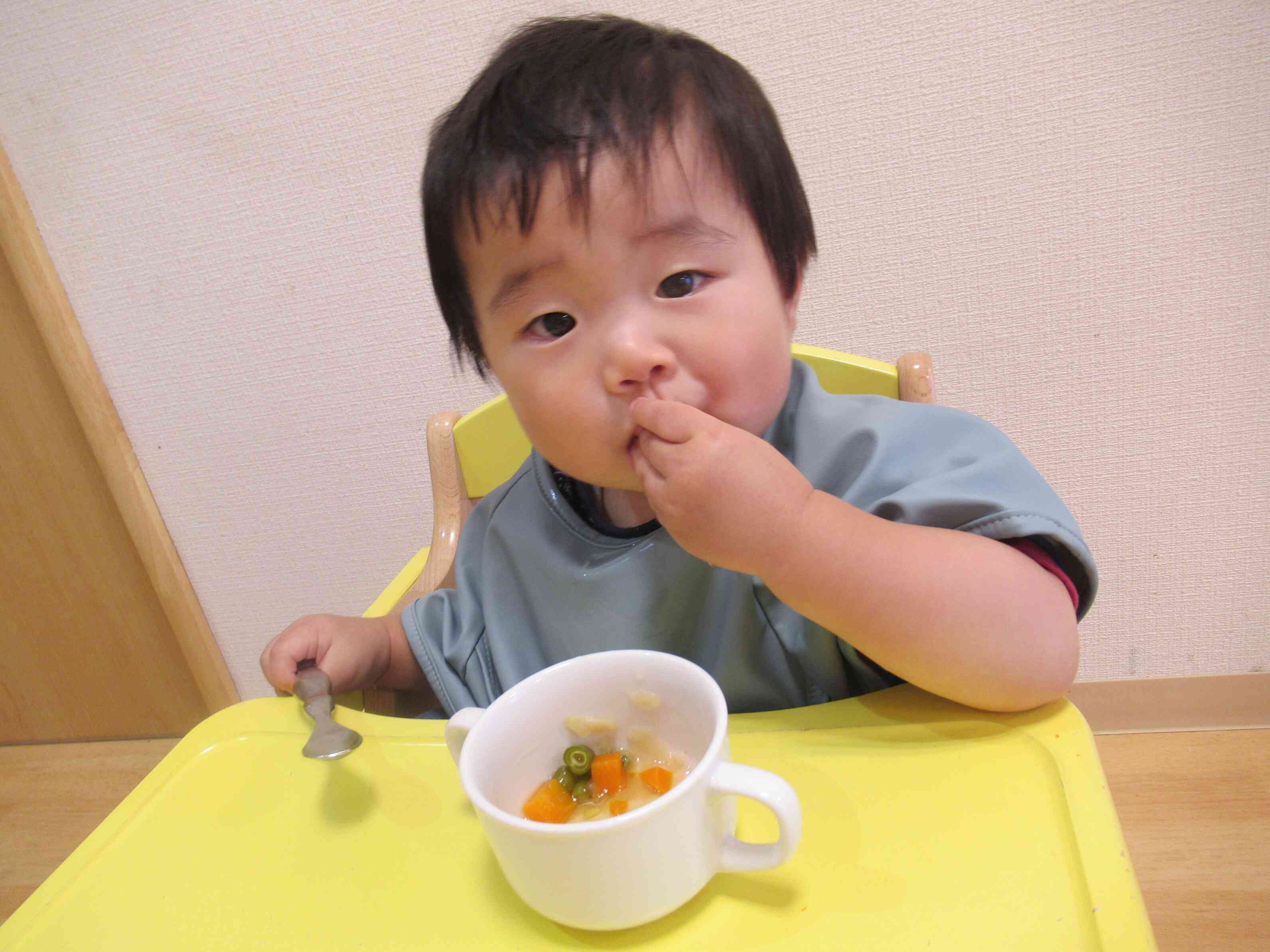 僕も上手に食べられるよ～