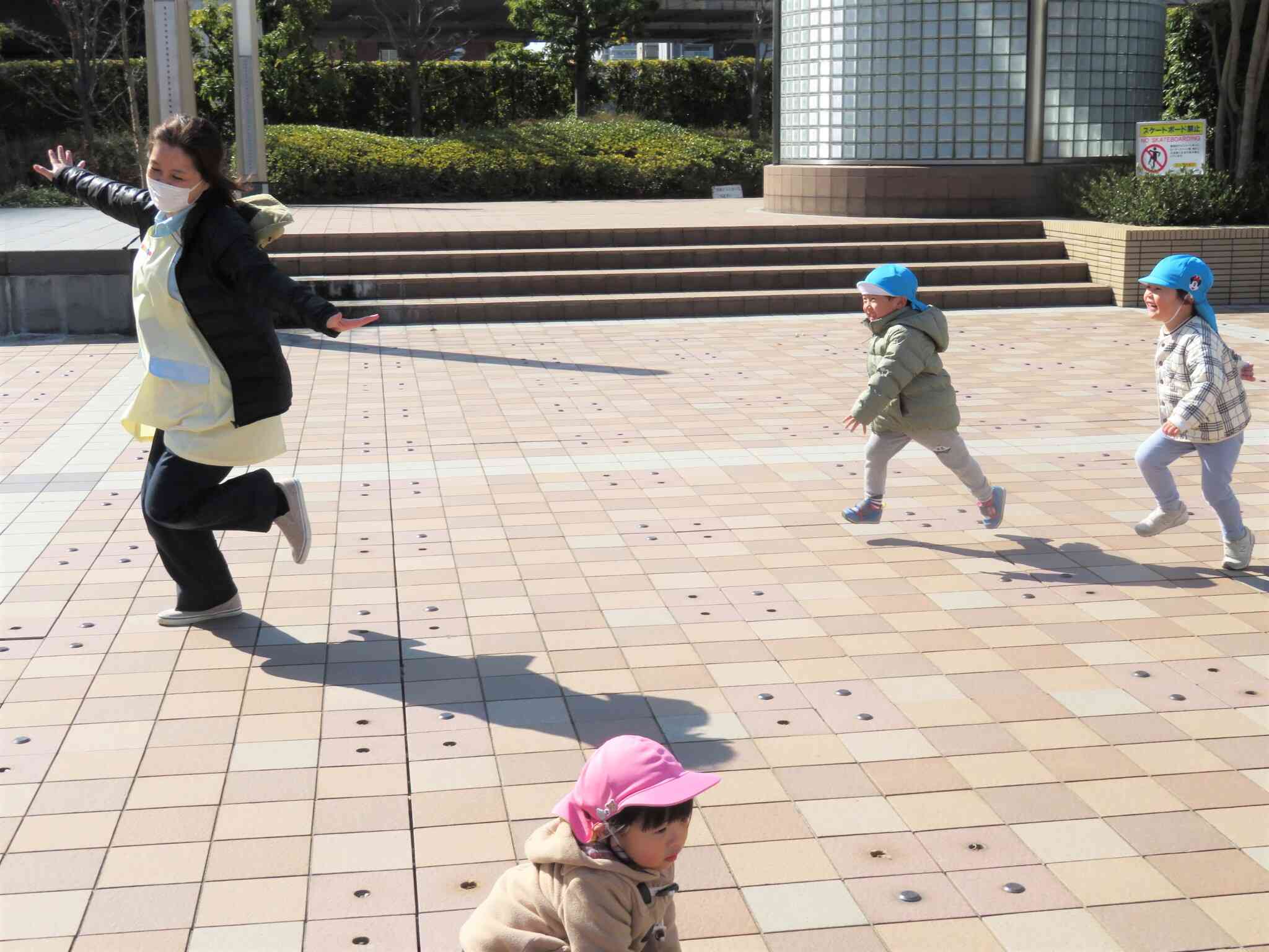 大きな広場なので、おもいっきり駆け回りました♪