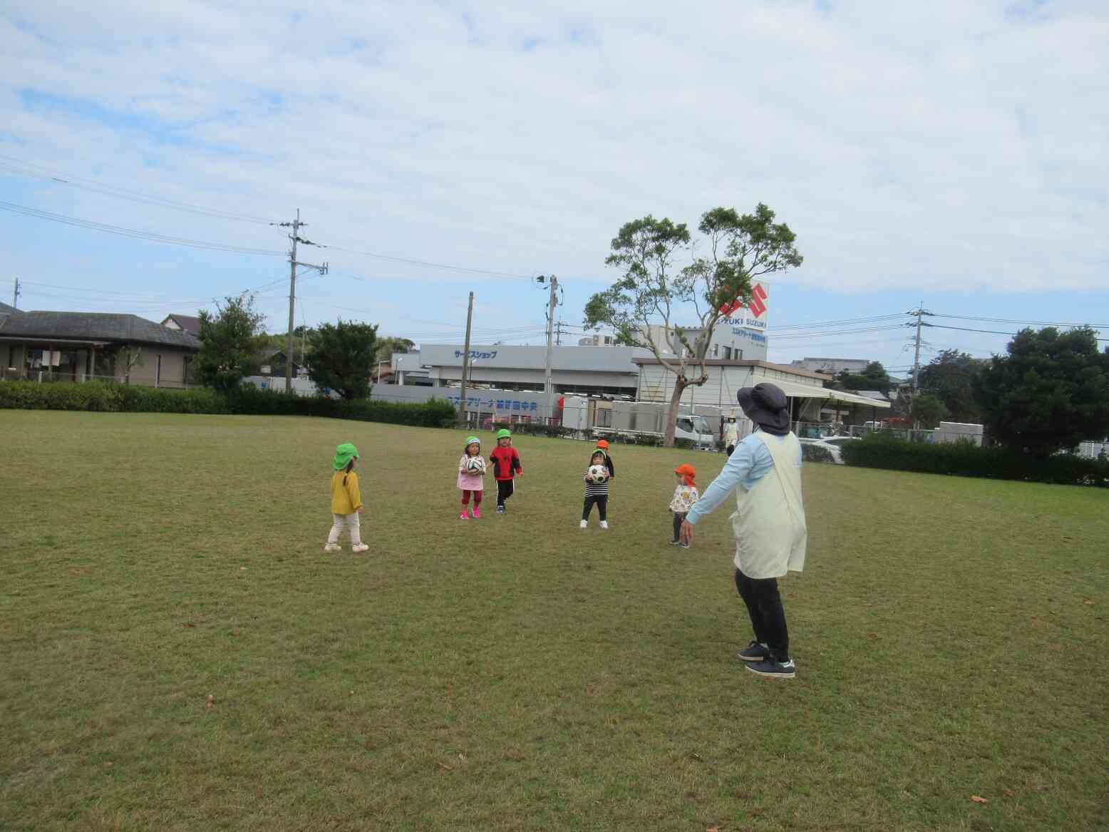 サッカーしよう！