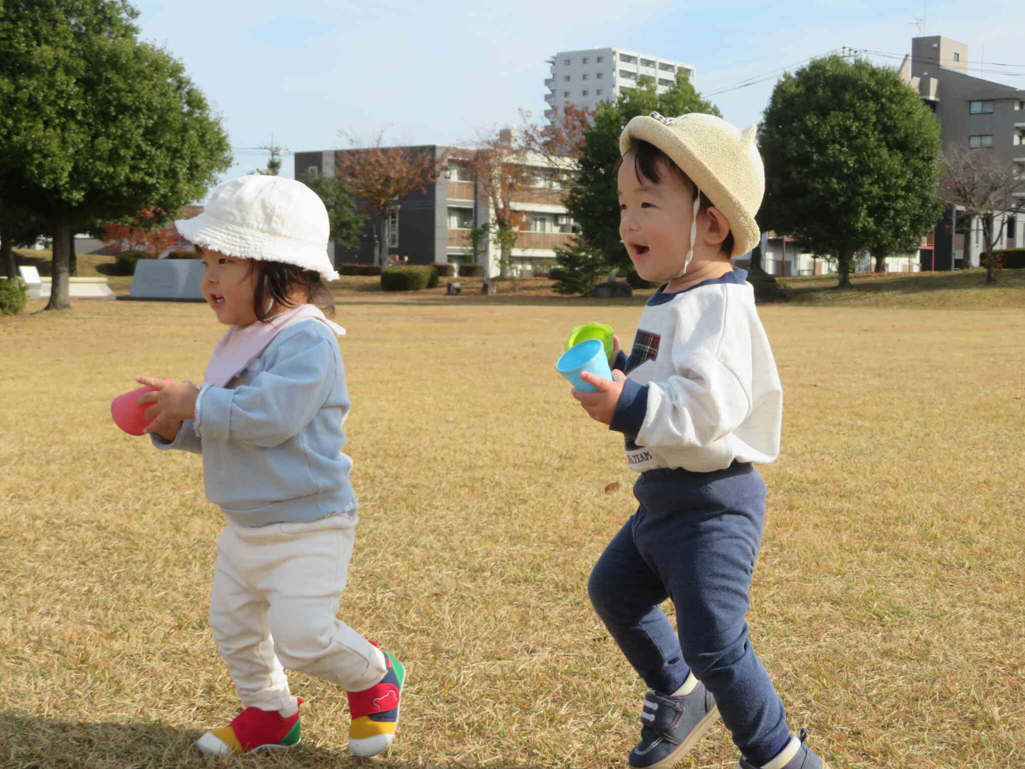 寒くても元気いっぱい！（0歳児・ひよこ組）